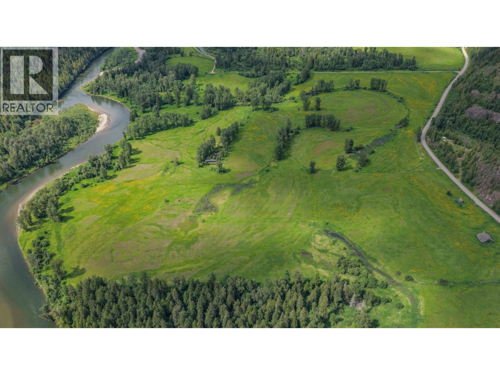 2996 Lumby Mabel Lake Road, Lumby, British Columbia  V0E 2G6 - Photo 11 - 10390746