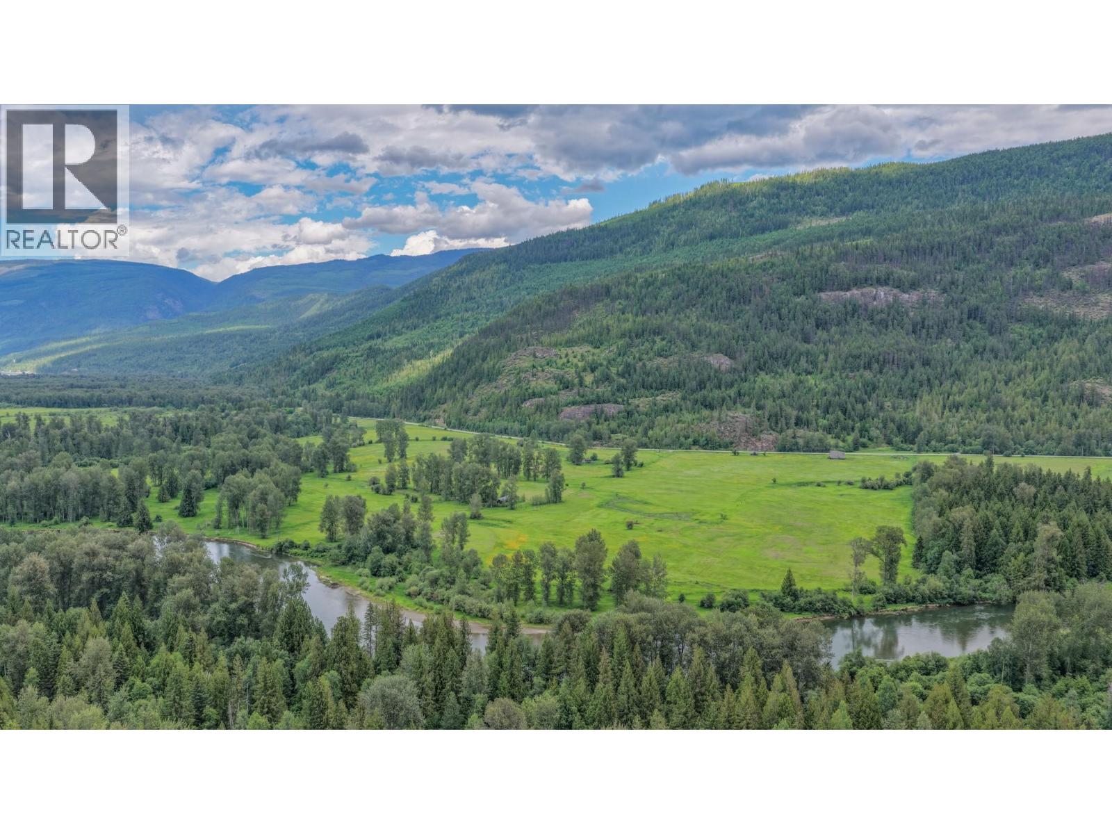 2996 Lumby Mabel Lake Road, Lumby, British Columbia  V0E 2G6 - Photo 17 - 10390746