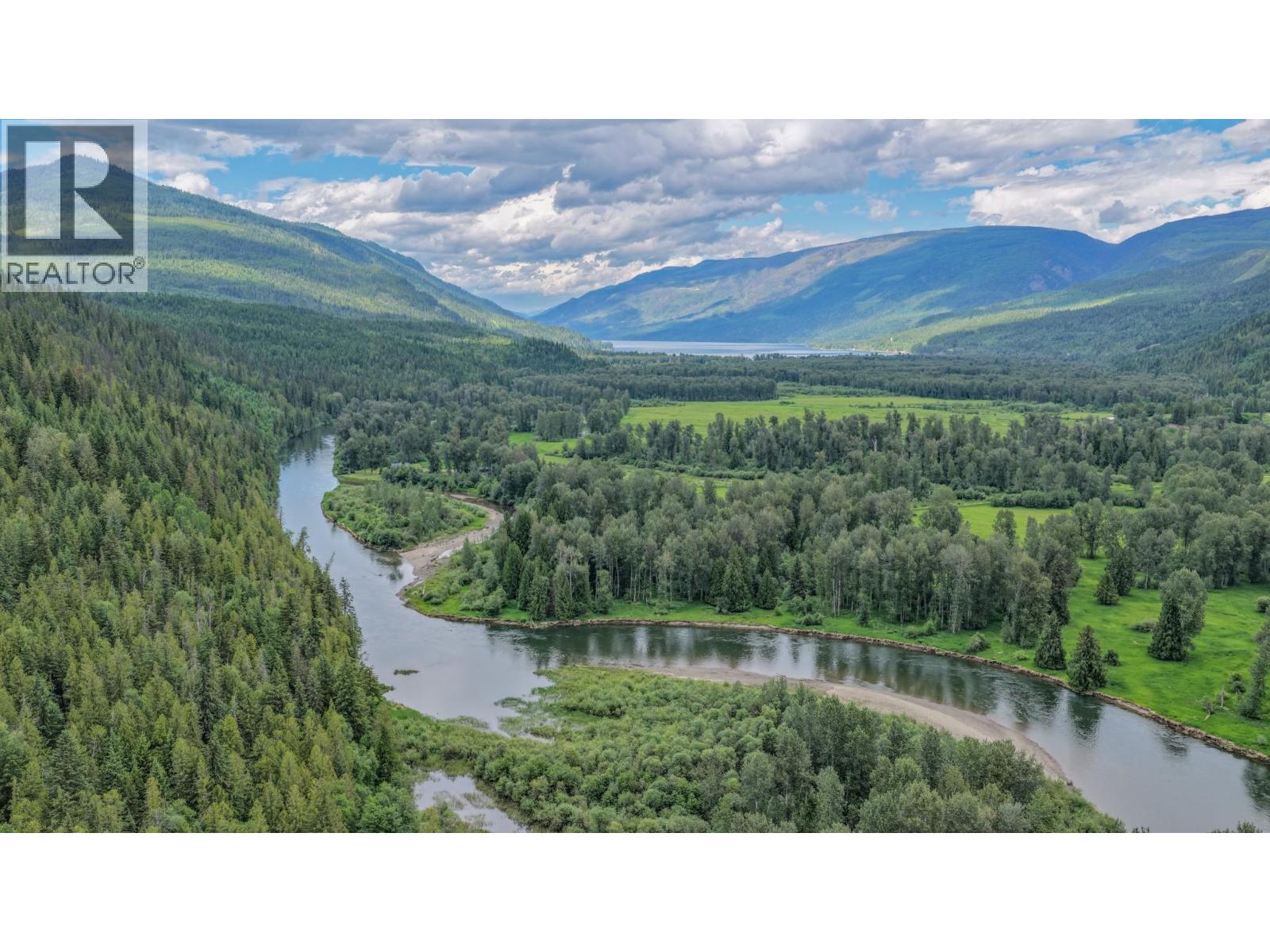 2996 Lumby Mabel Lake Road, Lumby, British Columbia  V0E 2G6 - Photo 18 - 10390746