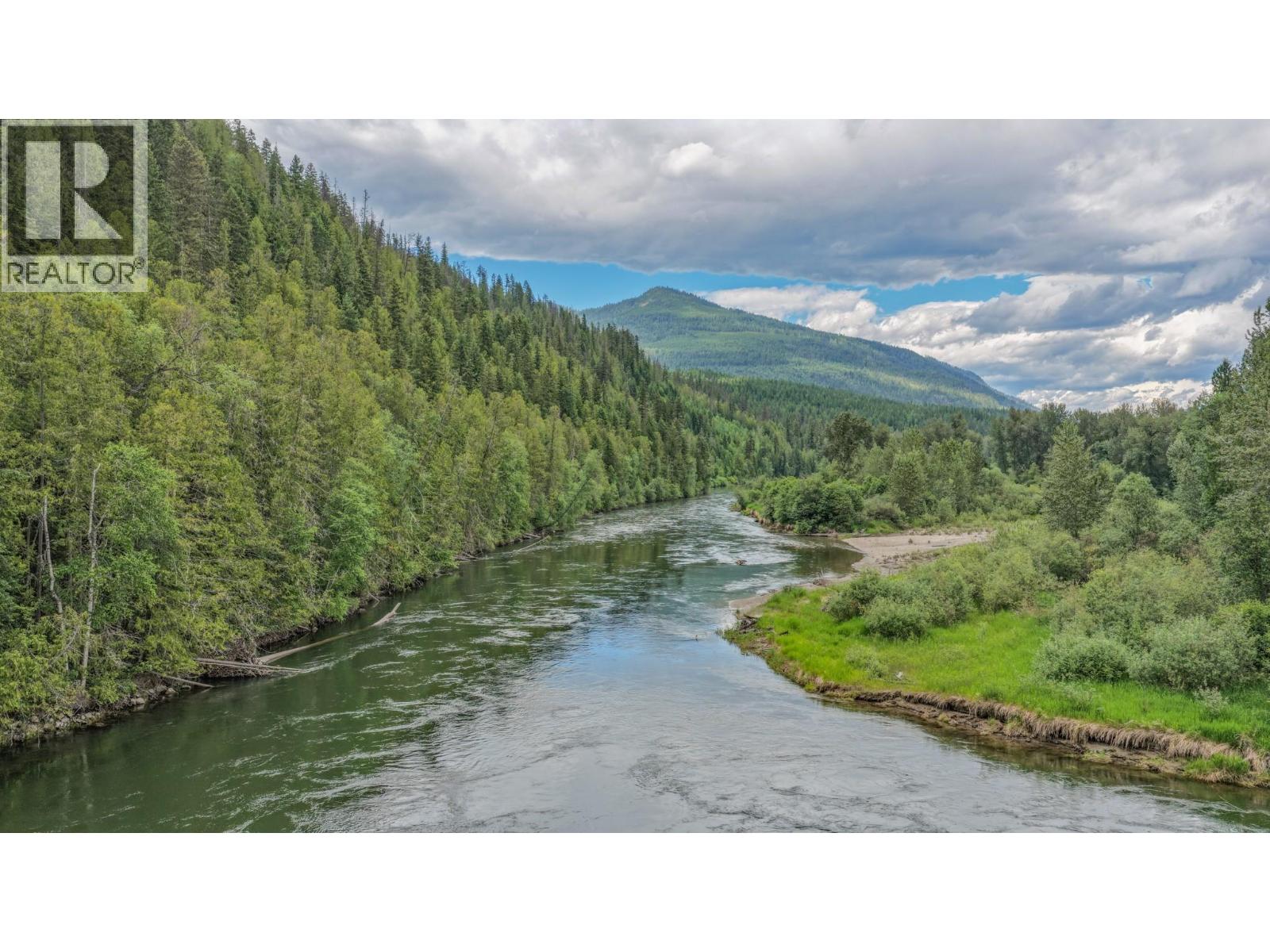 2996 Lumby Mabel Lake Road, Lumby, British Columbia  V0E 2G6 - Photo 22 - 10390746