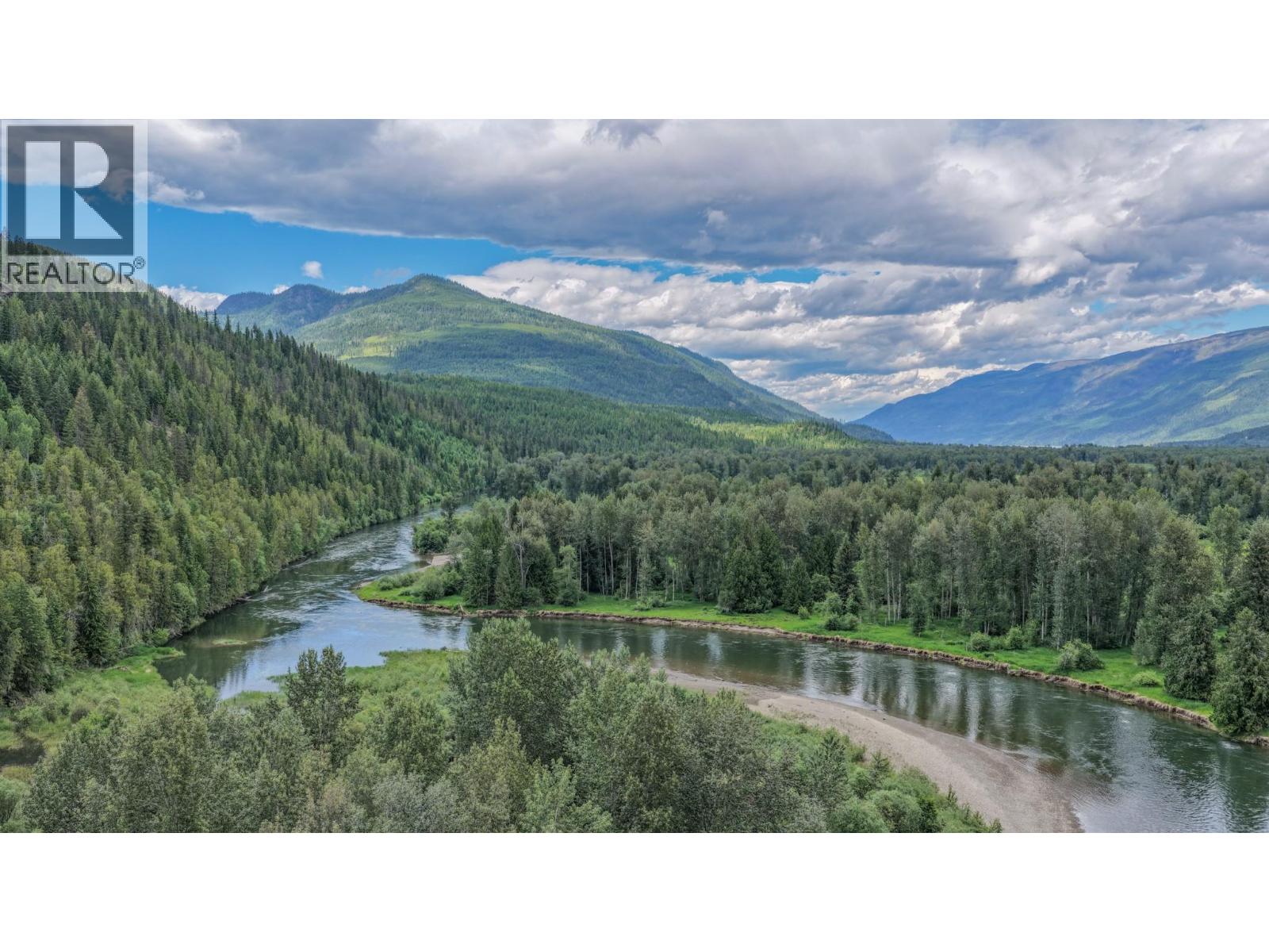 2996 Lumby Mabel Lake Road, Lumby, British Columbia  V0E 2G6 - Photo 3 - 10390746