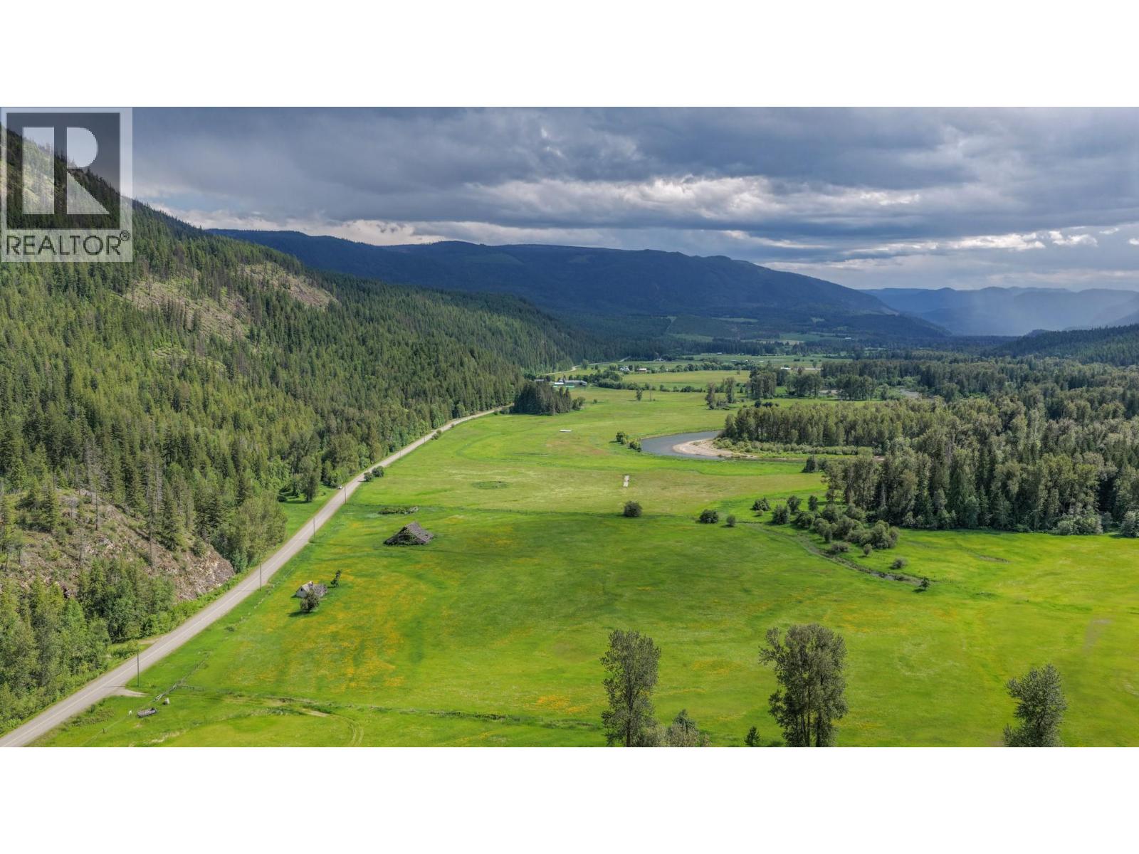 2996 Lumby Mabel Lake Road, Lumby, British Columbia  V0E 2G6 - Photo 54 - 10390746