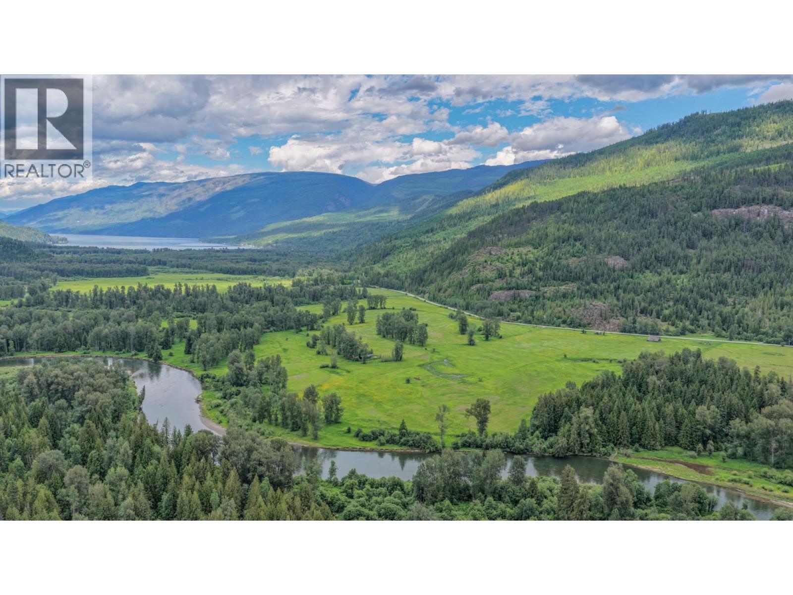2996 Lumby Mabel Lake Road, Lumby, British Columbia  V0E 2G6 - Photo 7 - 10390746