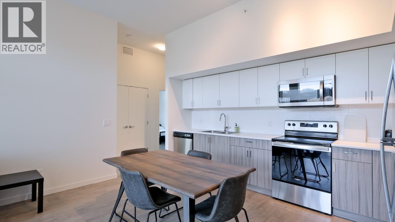 625 Academy Way Unit# Ph11, Kelowna, British Columbia  V1V 0E3 - Photo 2 - 10391434