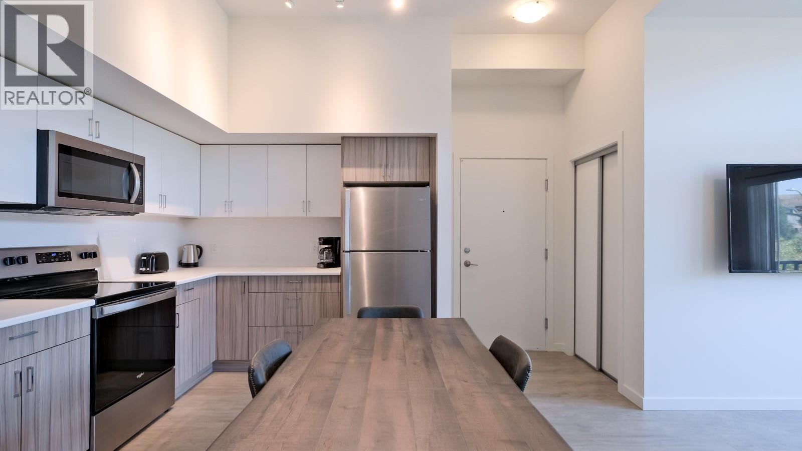 625 Academy Way Unit# Ph11, Kelowna, British Columbia  V1V 0E3 - Photo 4 - 10391434