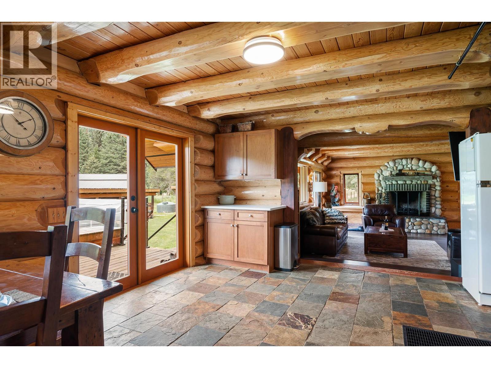 3881 Mad River Forest Service Road, Vavenby, British Columbia  V0E 3A0 - Photo 10 - 10391656