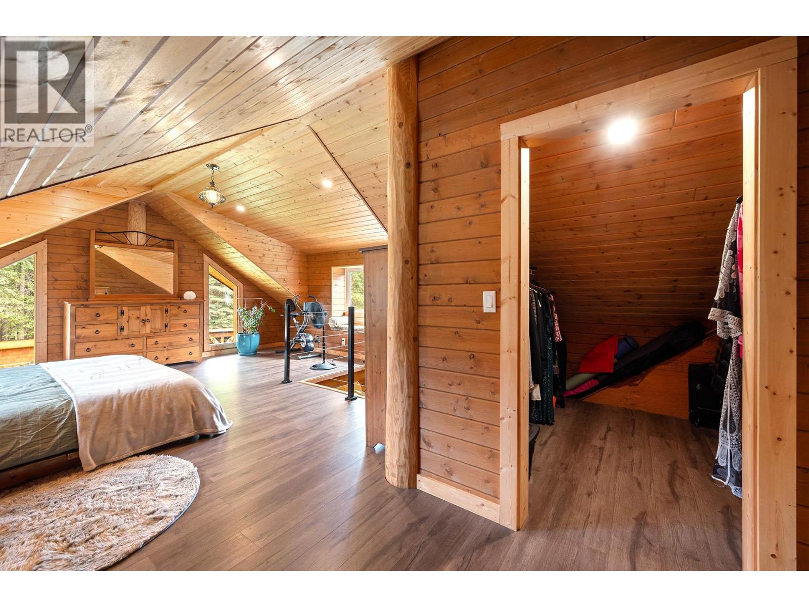 3881 Mad River Forest Service Road, Vavenby, British Columbia  V0E 3A0 - Photo 21 - 10391656
