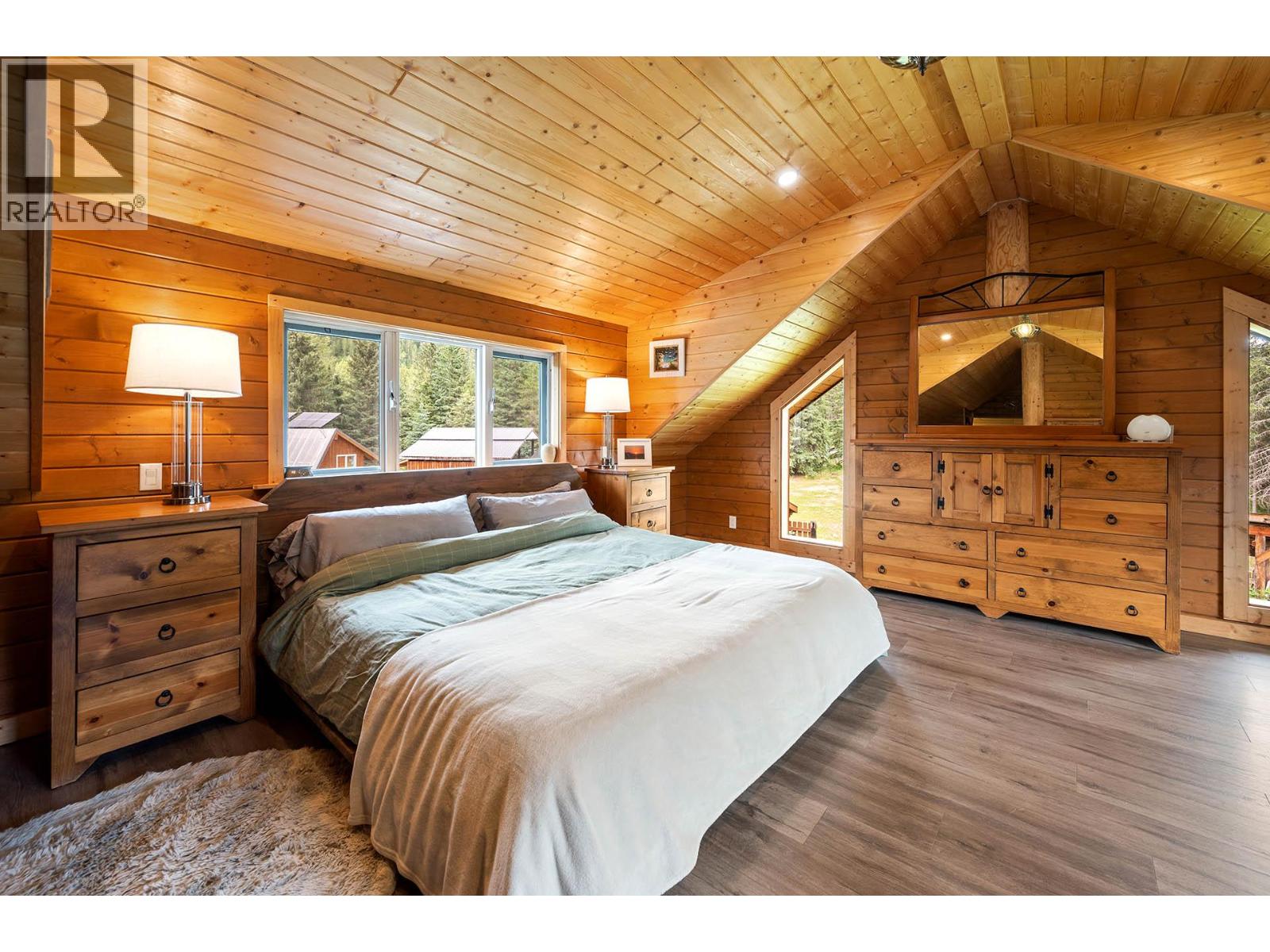 3881 Mad River Forest Service Road, Vavenby, British Columbia  V0E 3A0 - Photo 22 - 10391656