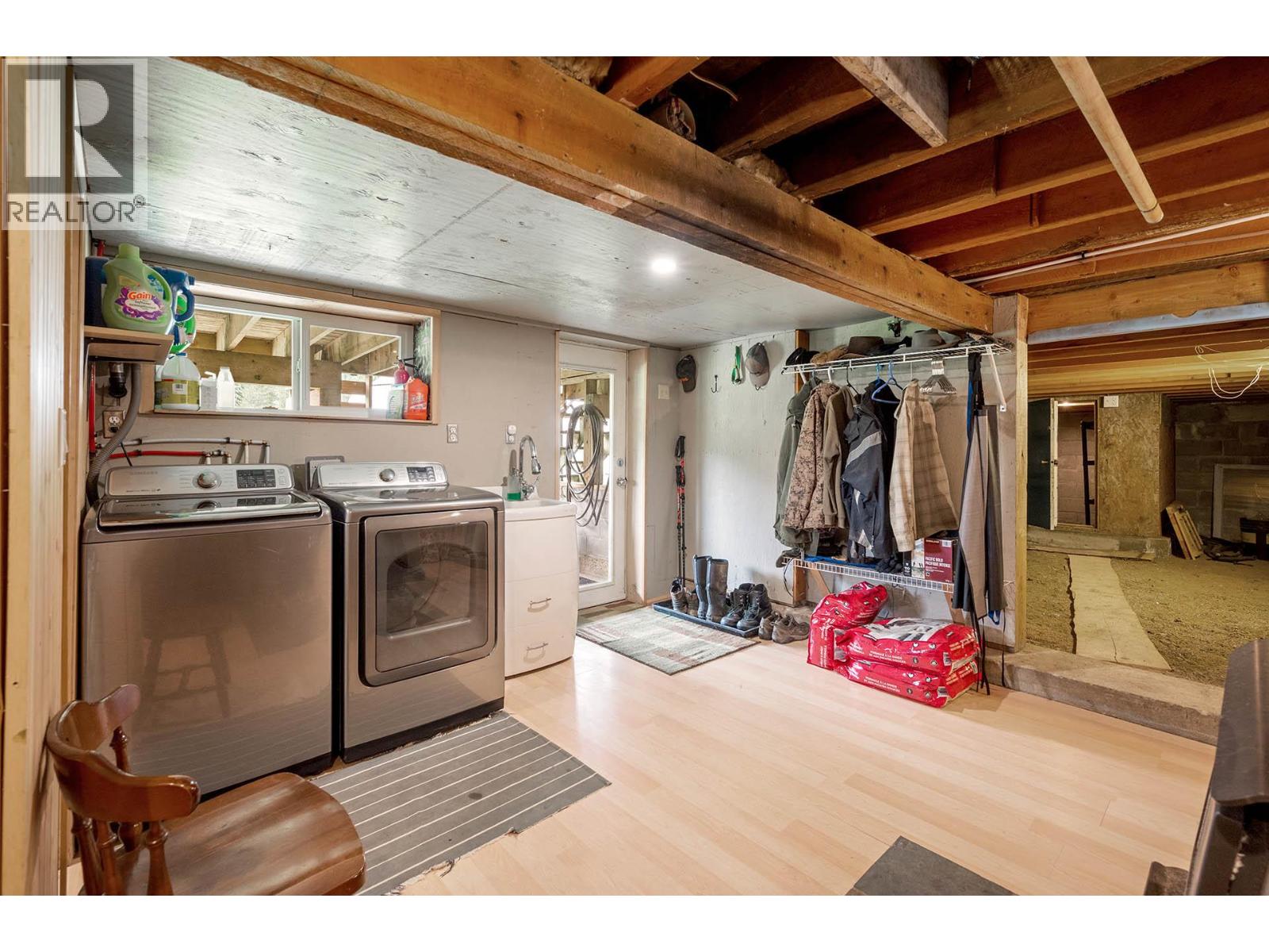 3881 Mad River Forest Service Road, Vavenby, British Columbia  V0E 3A0 - Photo 31 - 10391656
