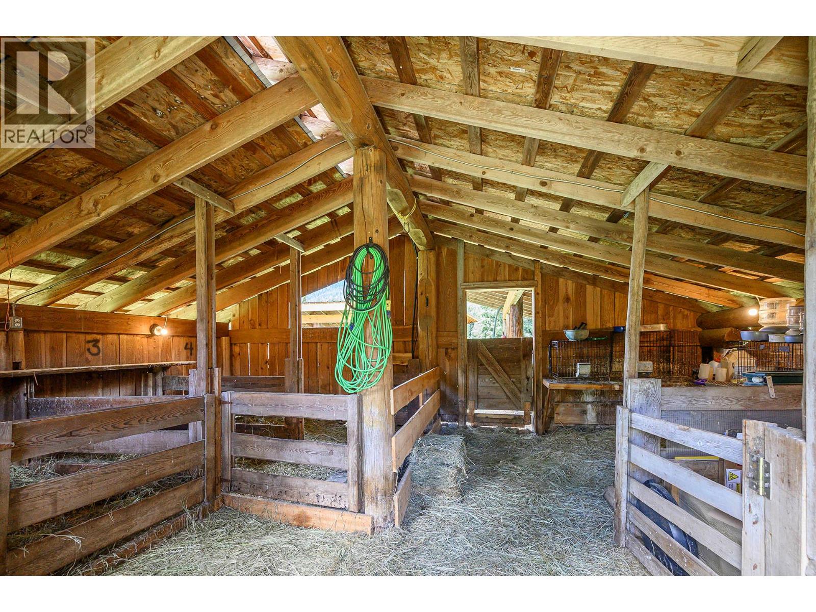 3881 Mad River Forest Service Road, Vavenby, British Columbia  V0E 3A0 - Photo 49 - 10391656