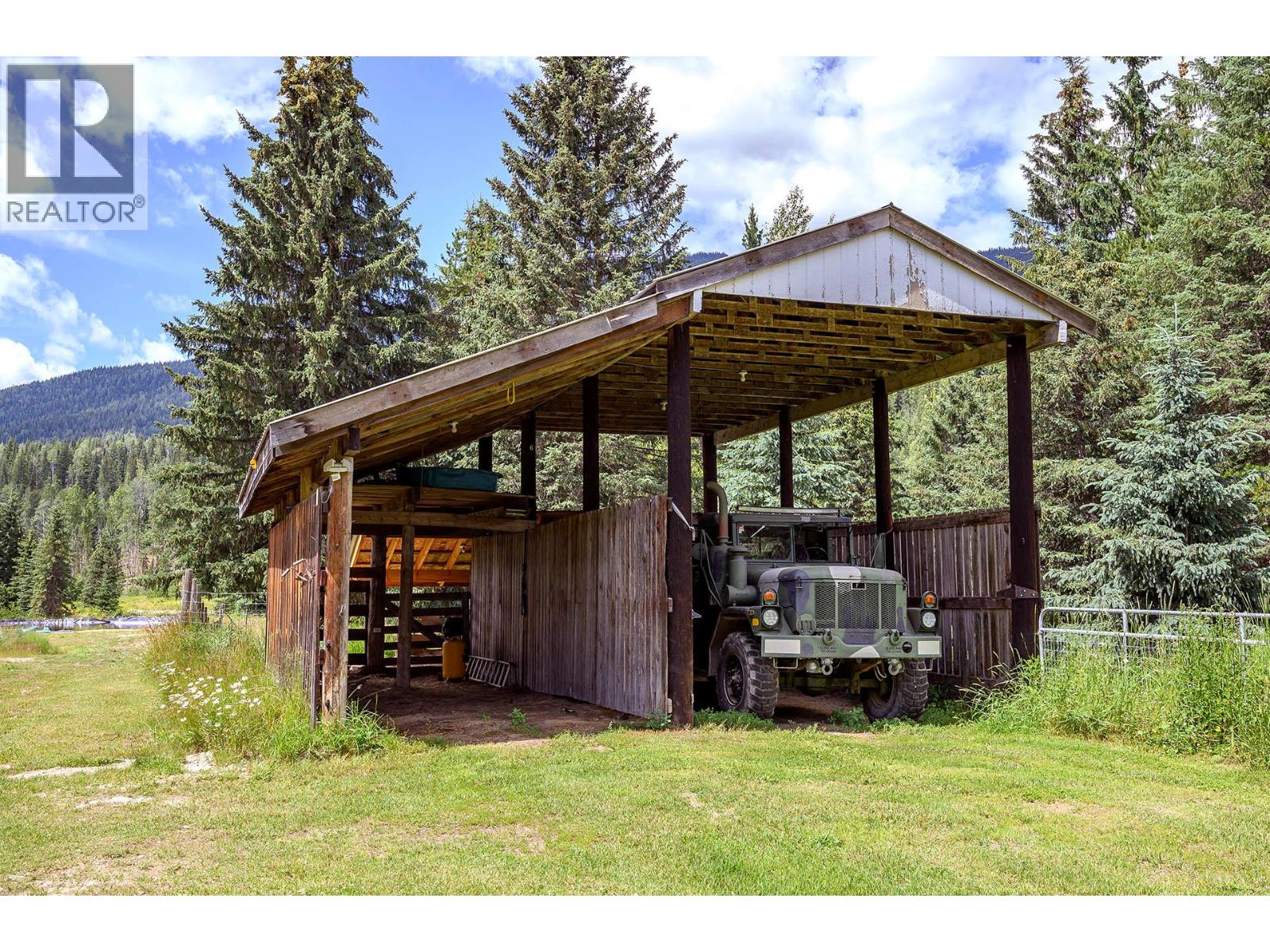 3881 Mad River Forest Service Road, Vavenby, British Columbia  V0E 3A0 - Photo 89 - 10391656