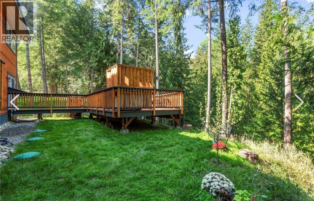 2481 Ridgeview Place, Blind Bay, British Columbia  V0E 1H2 - Photo 11 - 10392096