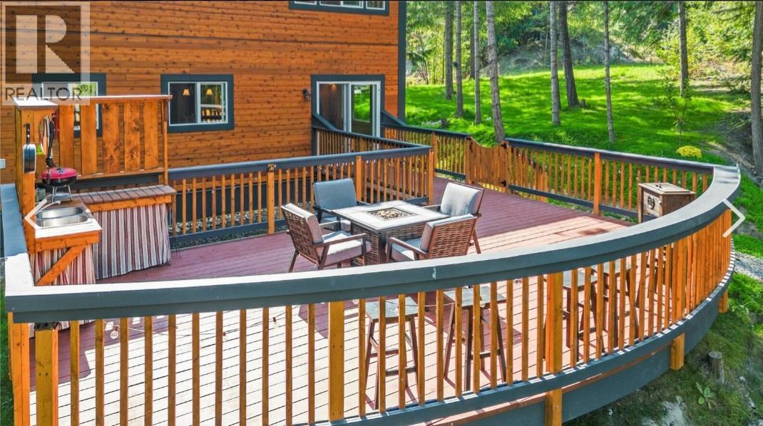 2481 Ridgeview Place, Blind Bay, British Columbia  V0E 1H2 - Photo 7 - 10392096