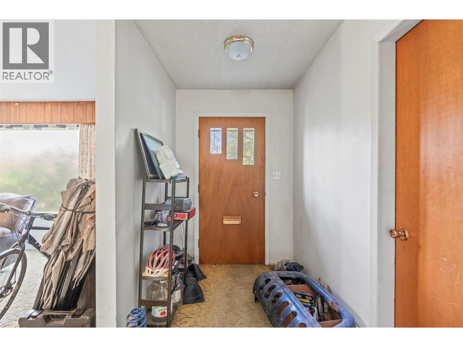 3706 24 Avenue, Vernon, British Columbia  V1T 1L9 - Photo 10 - 10390638