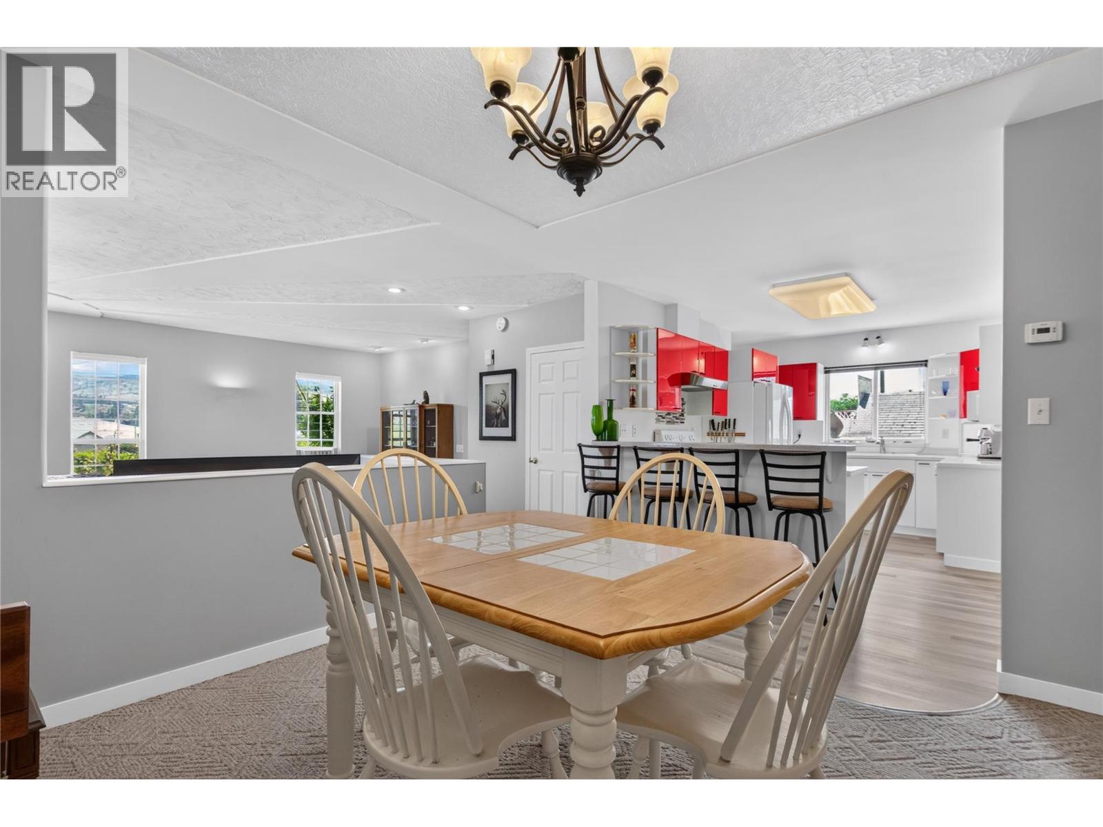 5880 Okanagan Street, Oliver, British Columbia  V0H 1T0 - Photo 11 - 10391661