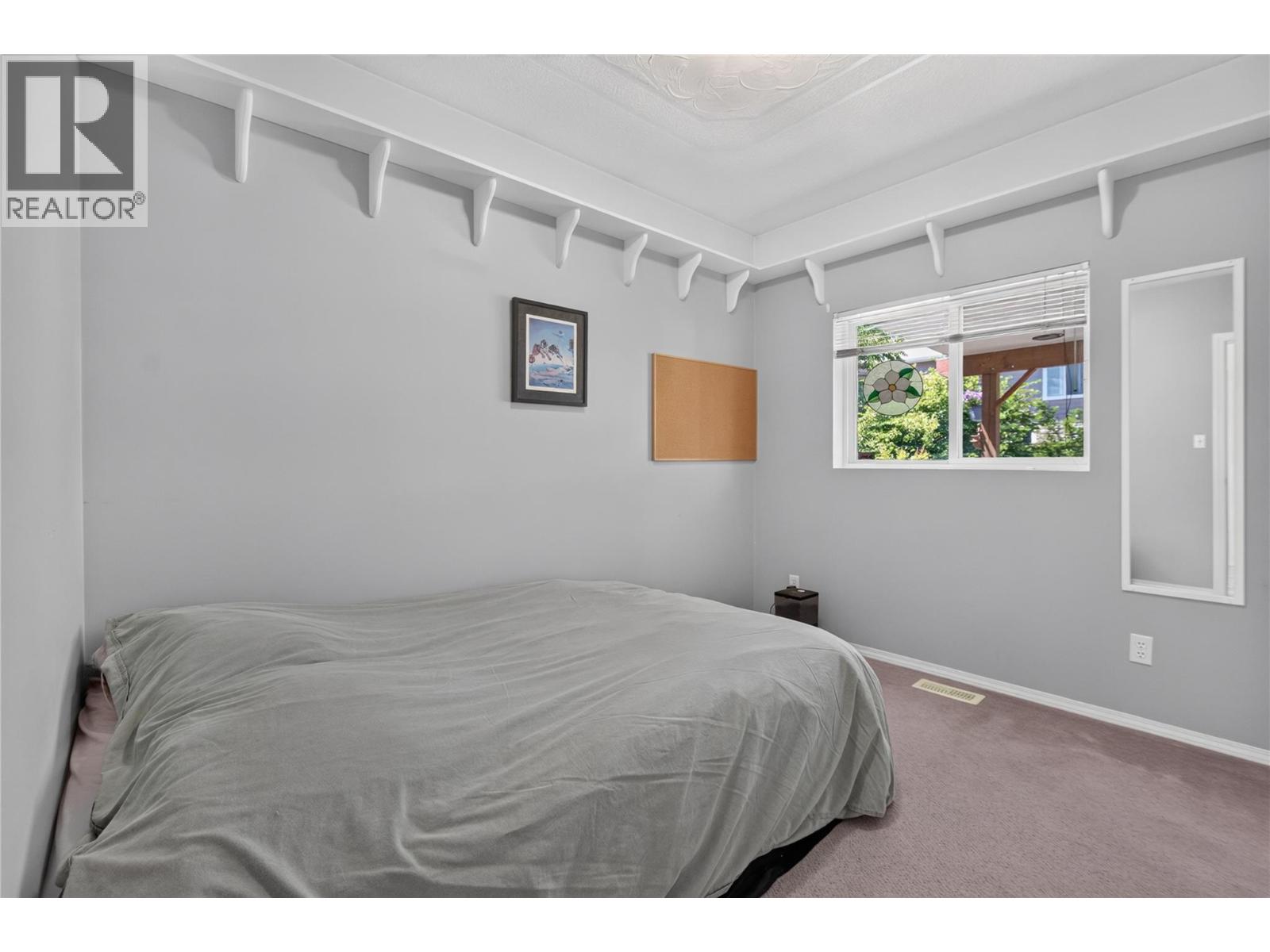 5880 Okanagan Street, Oliver, British Columbia  V0H 1T0 - Photo 21 - 10391661