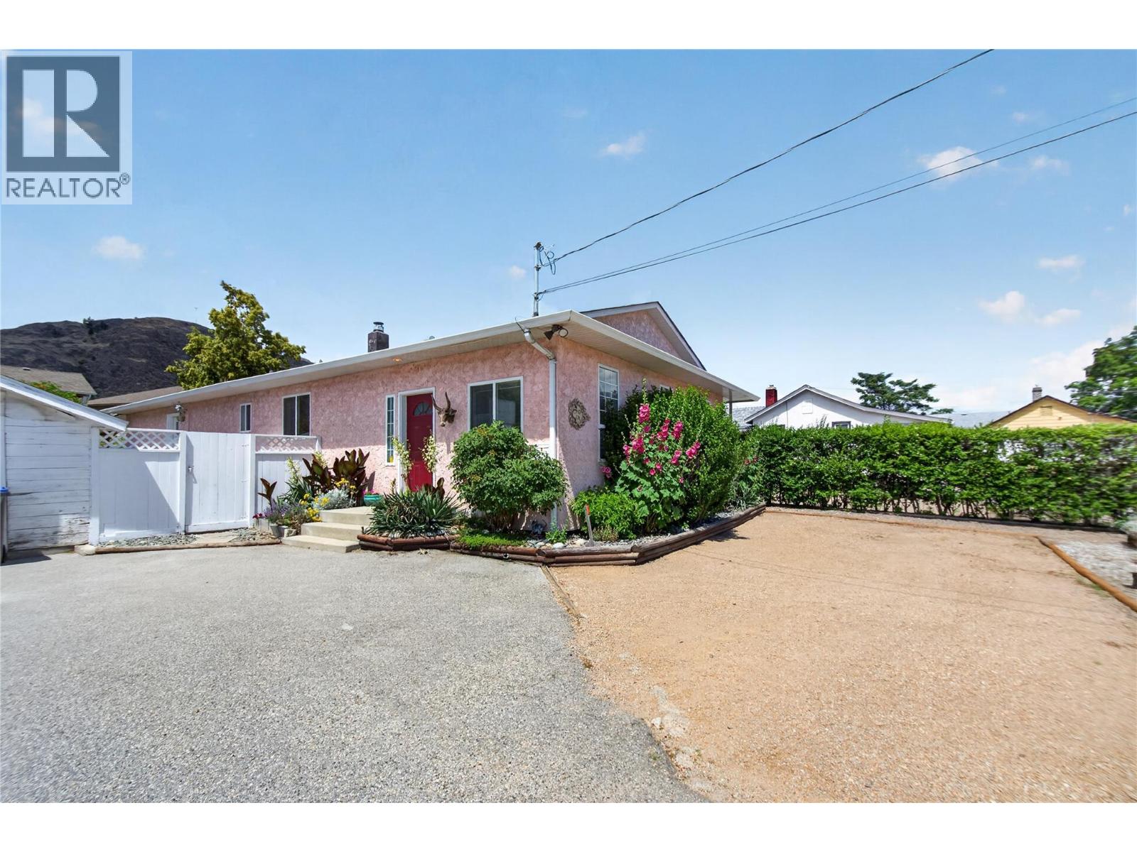5880 Okanagan Street, Oliver, British Columbia  V0H 1T0 - Photo 31 - 10391661