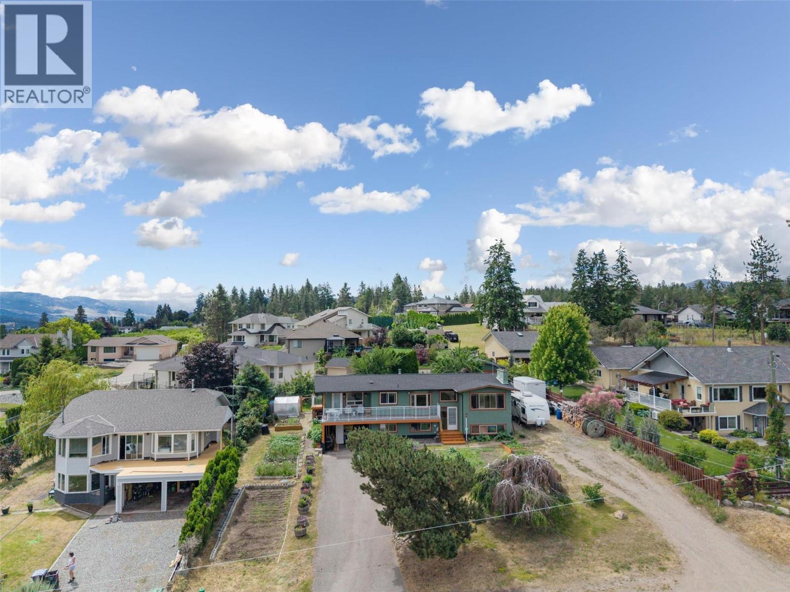 2139 Amundsen Road, Lake Country, British Columbia  V4V 1J1 - Photo 2 - 10391829