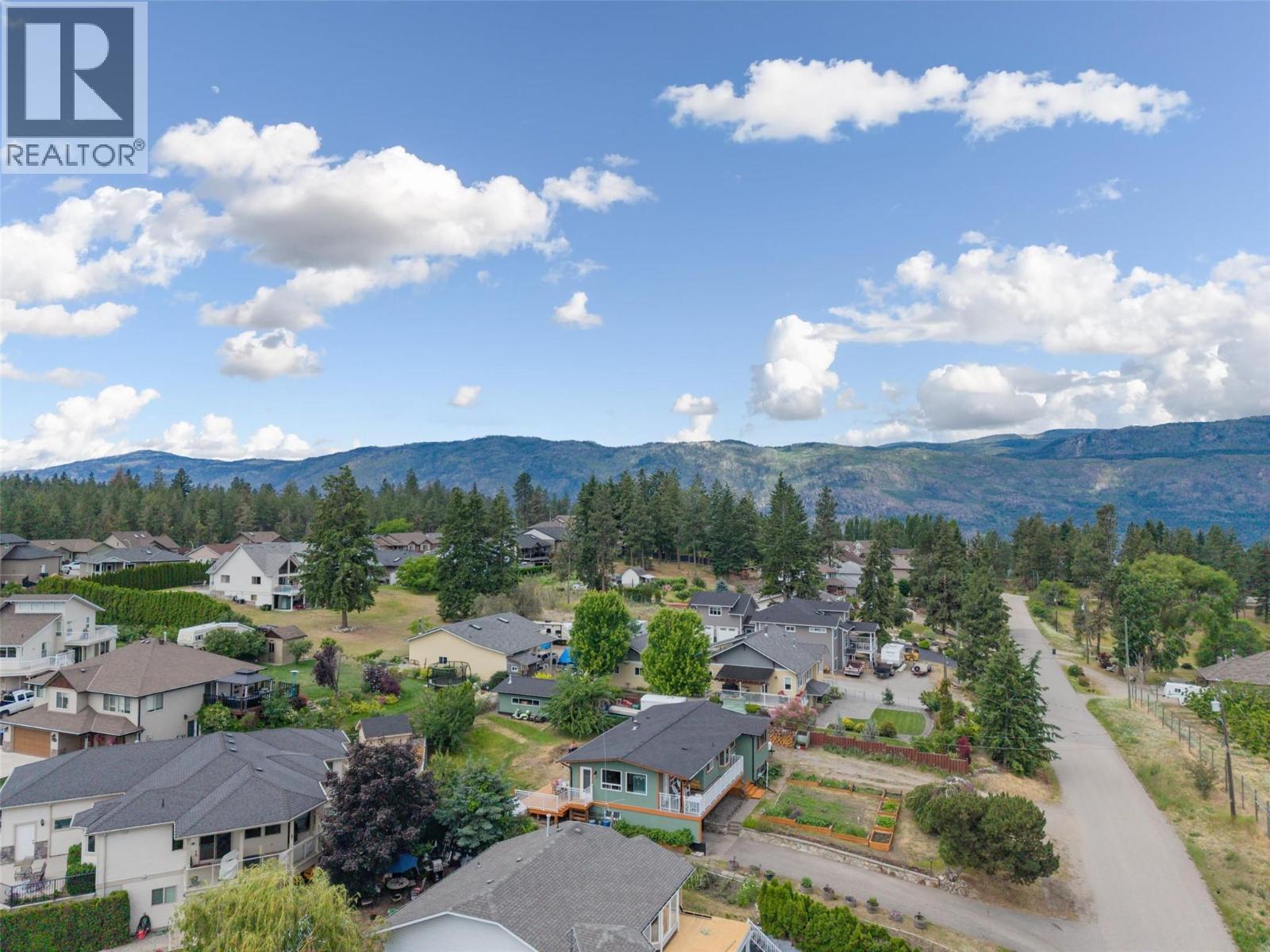 2139 Amundsen Road, Lake Country, British Columbia  V4V 1J1 - Photo 3 - 10391829