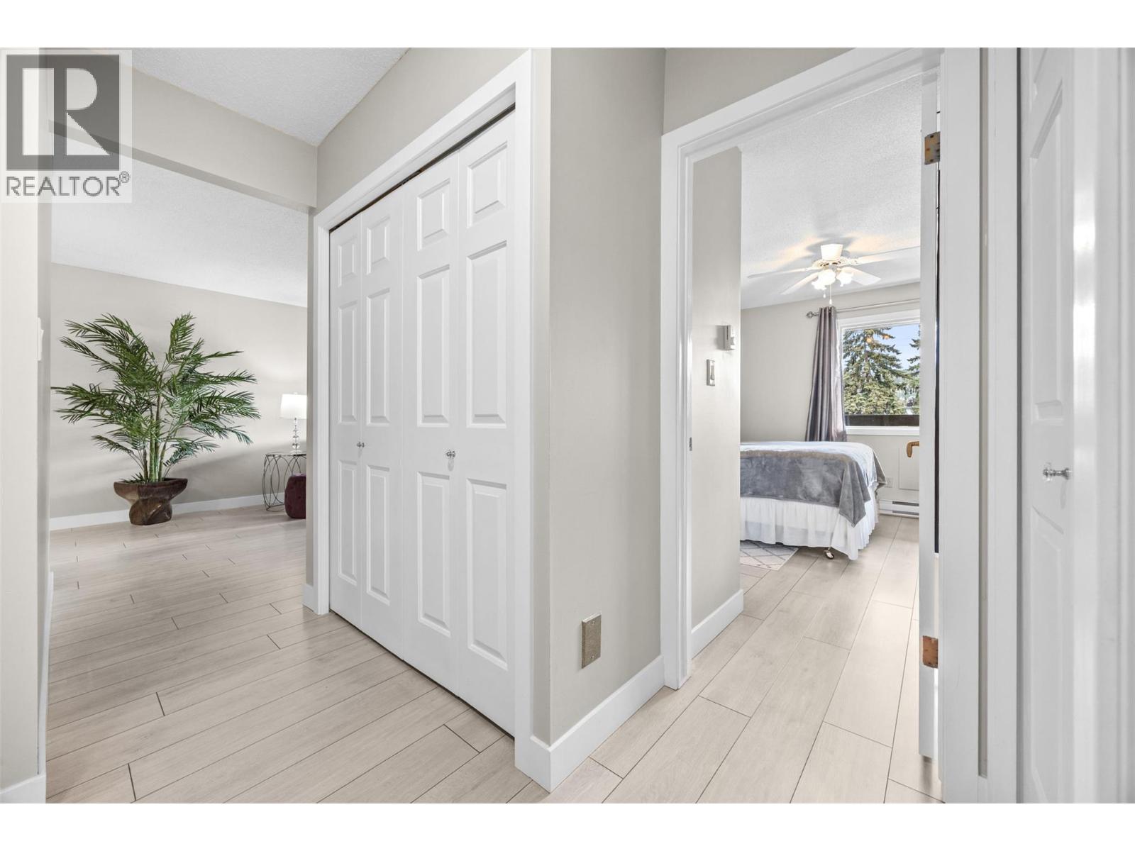 1056 Bernard Avenue Unit# 220, Kelowna, British Columbia  V1Y 8L7 - Photo 12 - 10392103