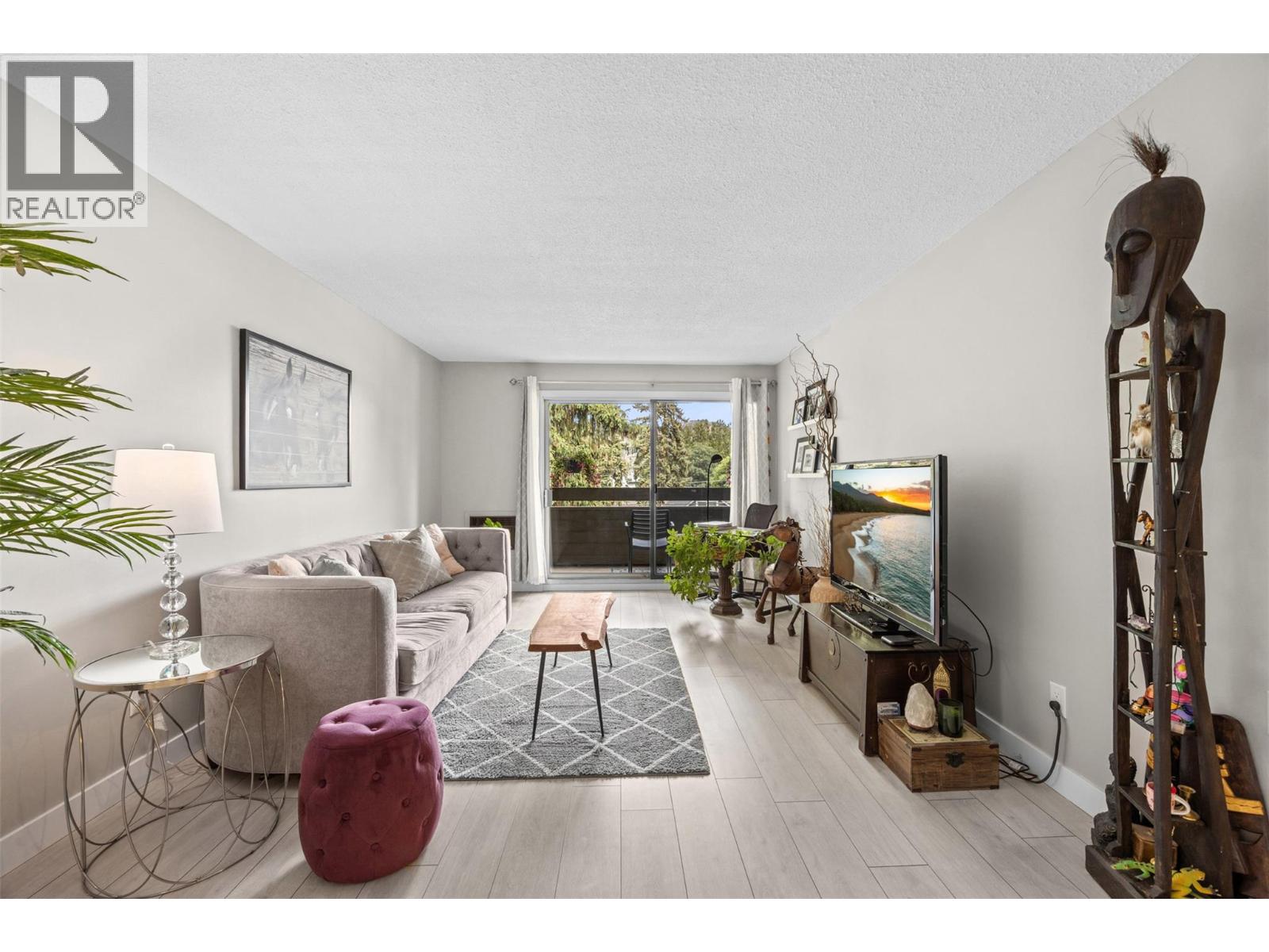 1056 Bernard Avenue Unit# 220, Kelowna, British Columbia  V1Y 8L7 - Photo 7 - 10392103