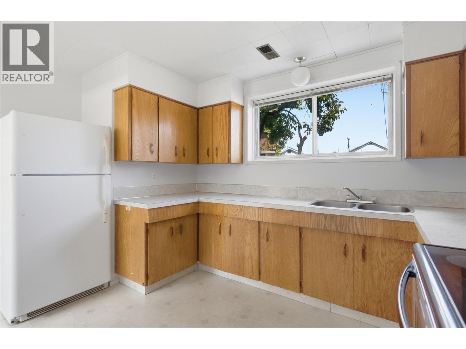 283 Chestnut Avenue, Kamloops, British Columbia  V2B 1L4 - Photo 20 - 10389324