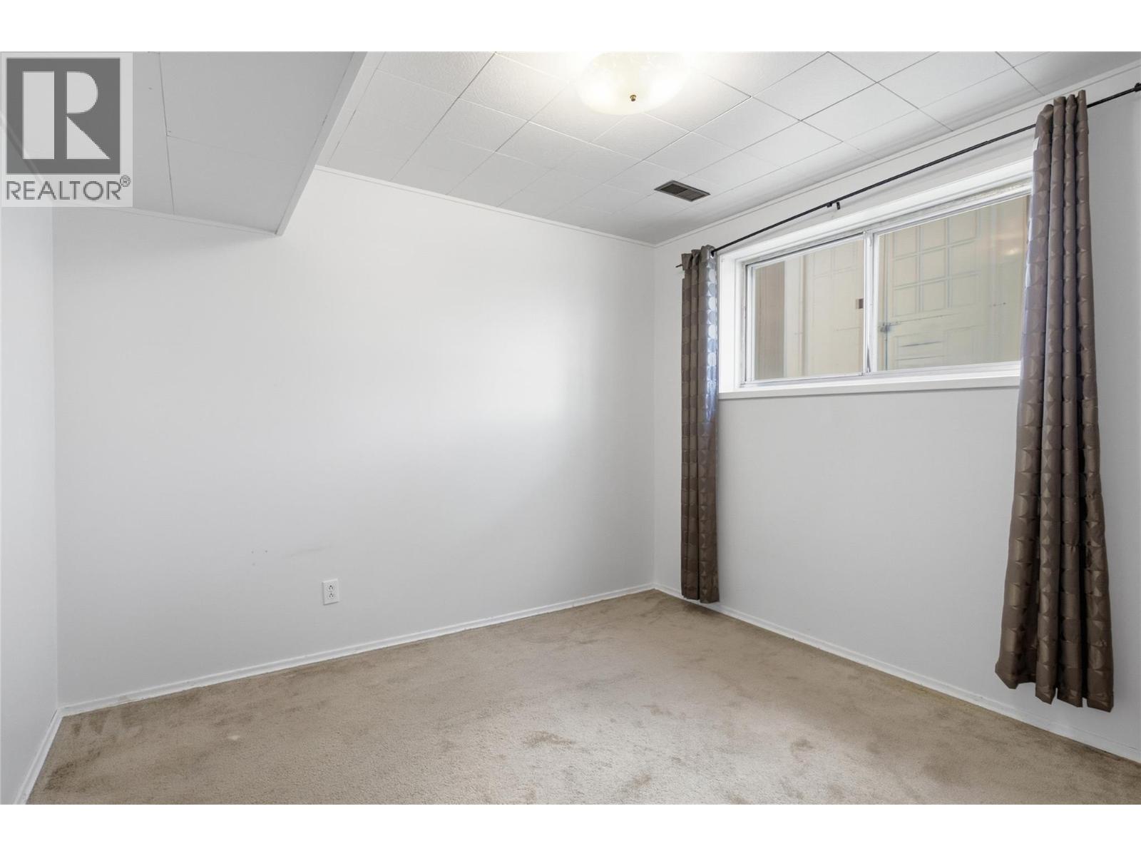 283 Chestnut Avenue, Kamloops, British Columbia  V2B 1L4 - Photo 21 - 10389324