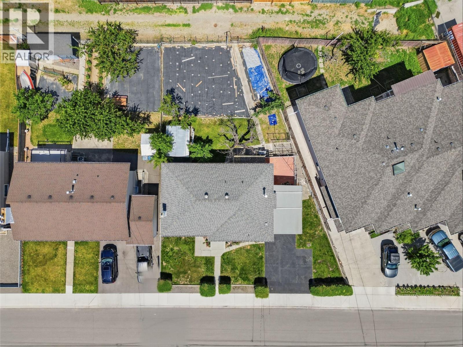283 Chestnut Avenue, Kamloops, British Columbia  V2B 1L4 - Photo 24 - 10389324