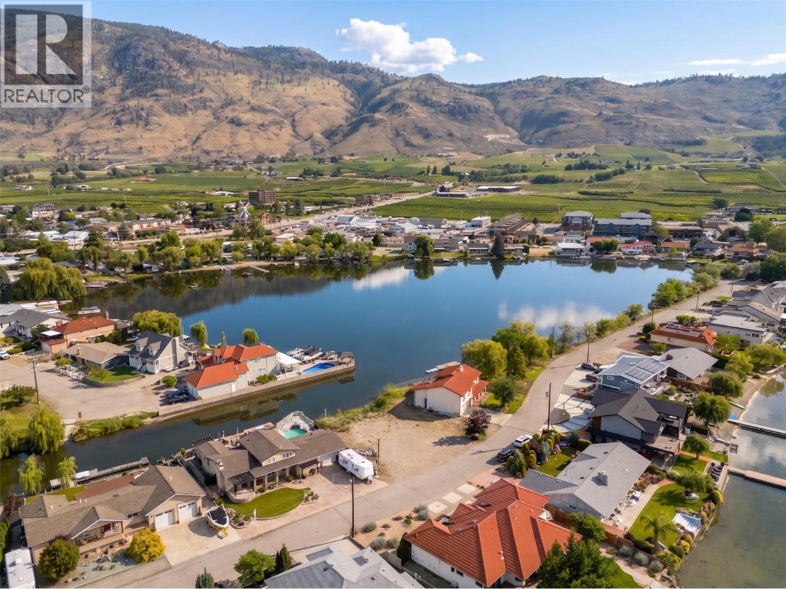 54 Harbour Key Drive, Osoyoos, British Columbia  V0H 1V3 - Photo 2 - 10392137