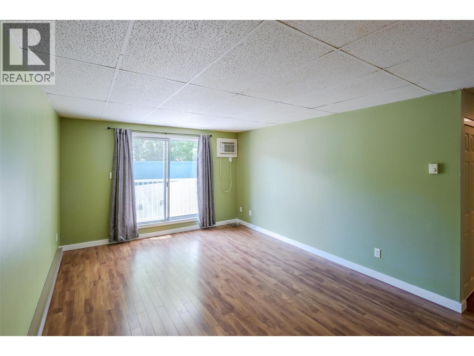 1410 Penticton Avenue Unit# 211, Penticton, British Columbia  V2A 2N5 - Photo 6 - 10392061