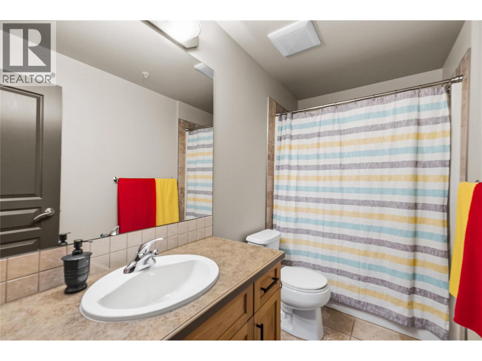873 Forestbrook Drive Unit# 302, Penticton, British Columbia  V2A 2E9 - Photo 10 - 10391954
