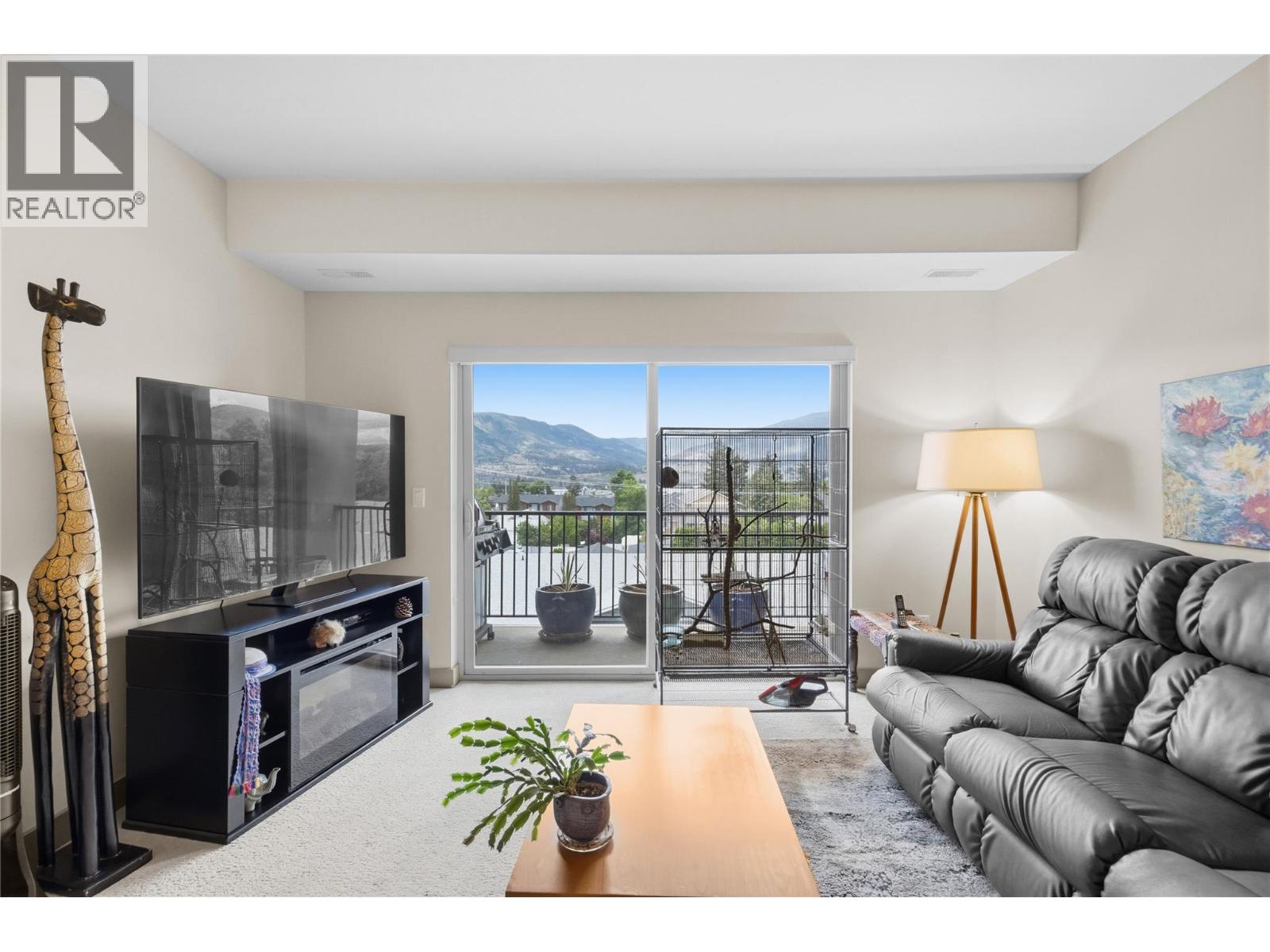 873 Forestbrook Drive Unit# 302, Penticton, British Columbia  V2A 2E9 - Photo 6 - 10391954