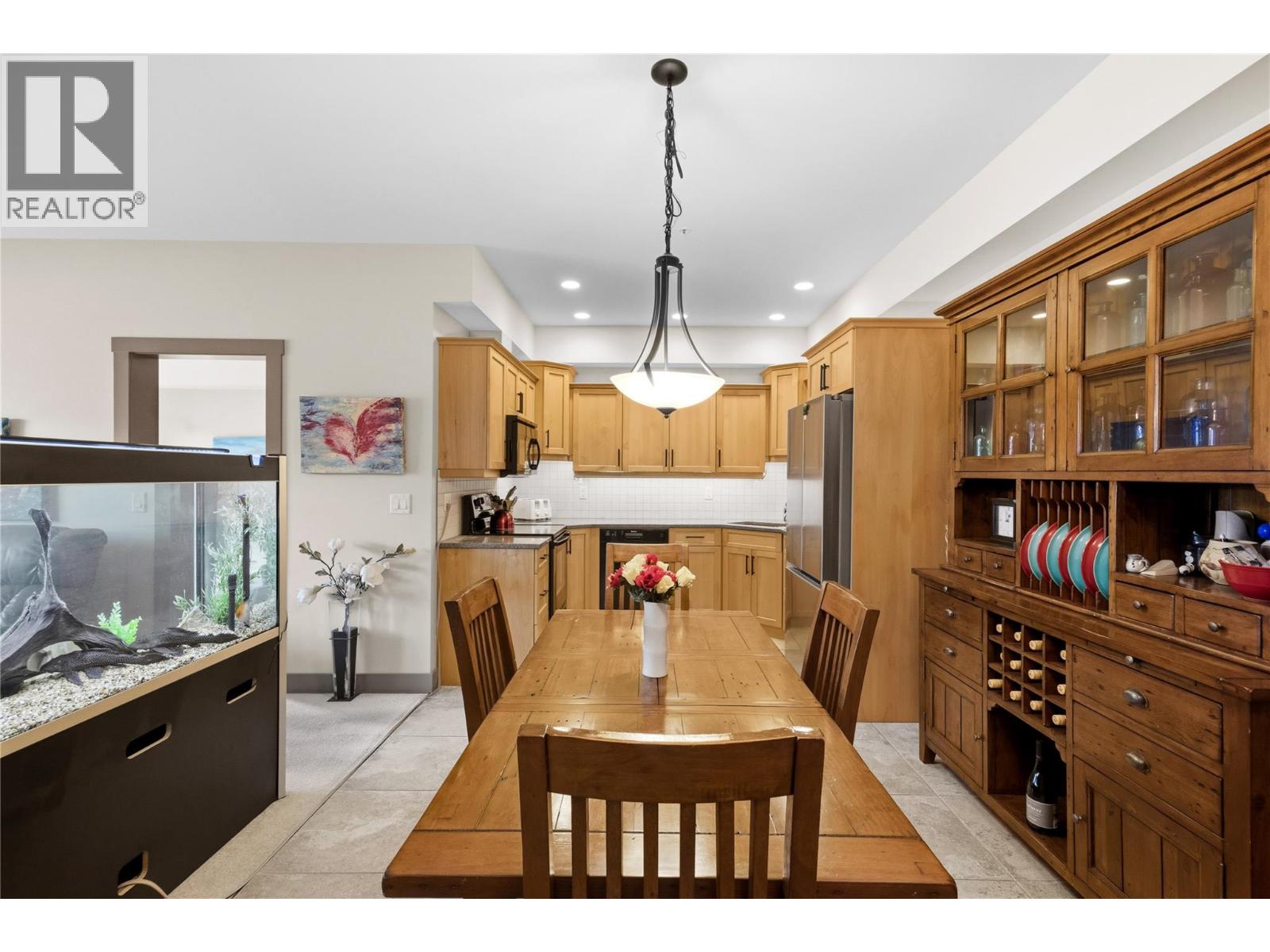 873 Forestbrook Drive Unit# 302, Penticton, British Columbia  V2A 2E9 - Photo 8 - 10391954