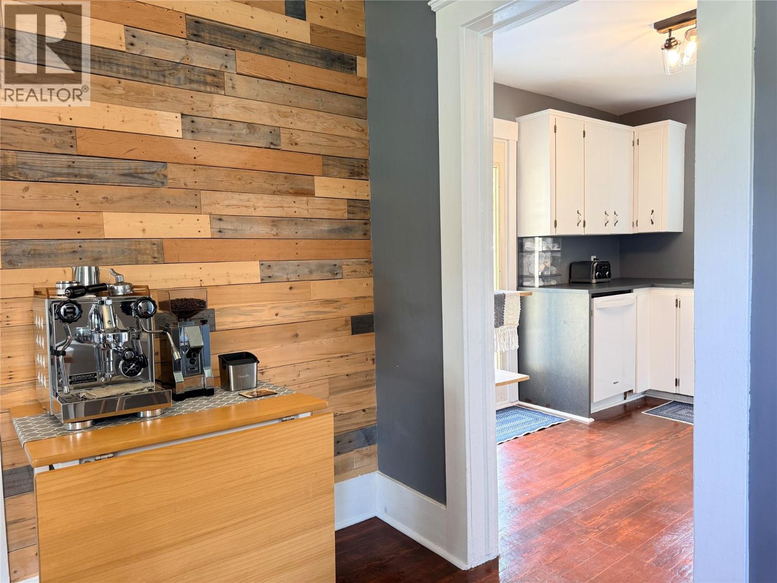 7577 4th Street, Grand Forks, British Columbia  V0H 1H0 - Photo 14 - 10391935