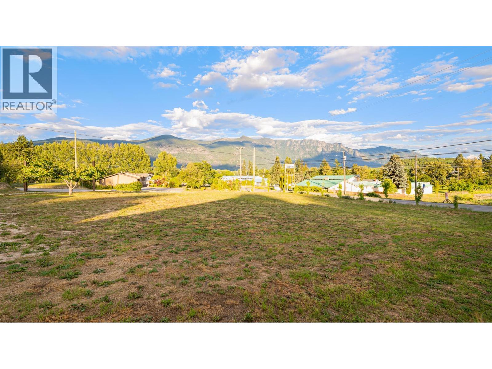2628 3 Highway, Erickson, British Columbia  V0B 1G1 - Photo 3 - 10391906