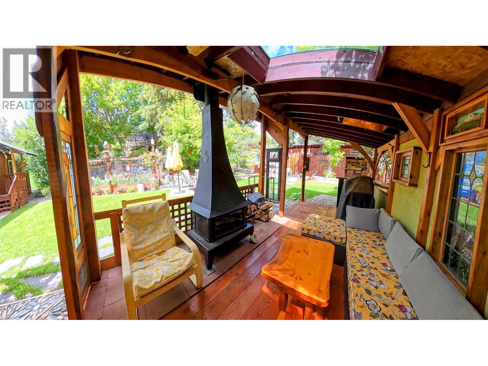 1768 Victoria Avenue, Windermere, British Columbia  V0B 2L2 - Photo 13 - 10391957