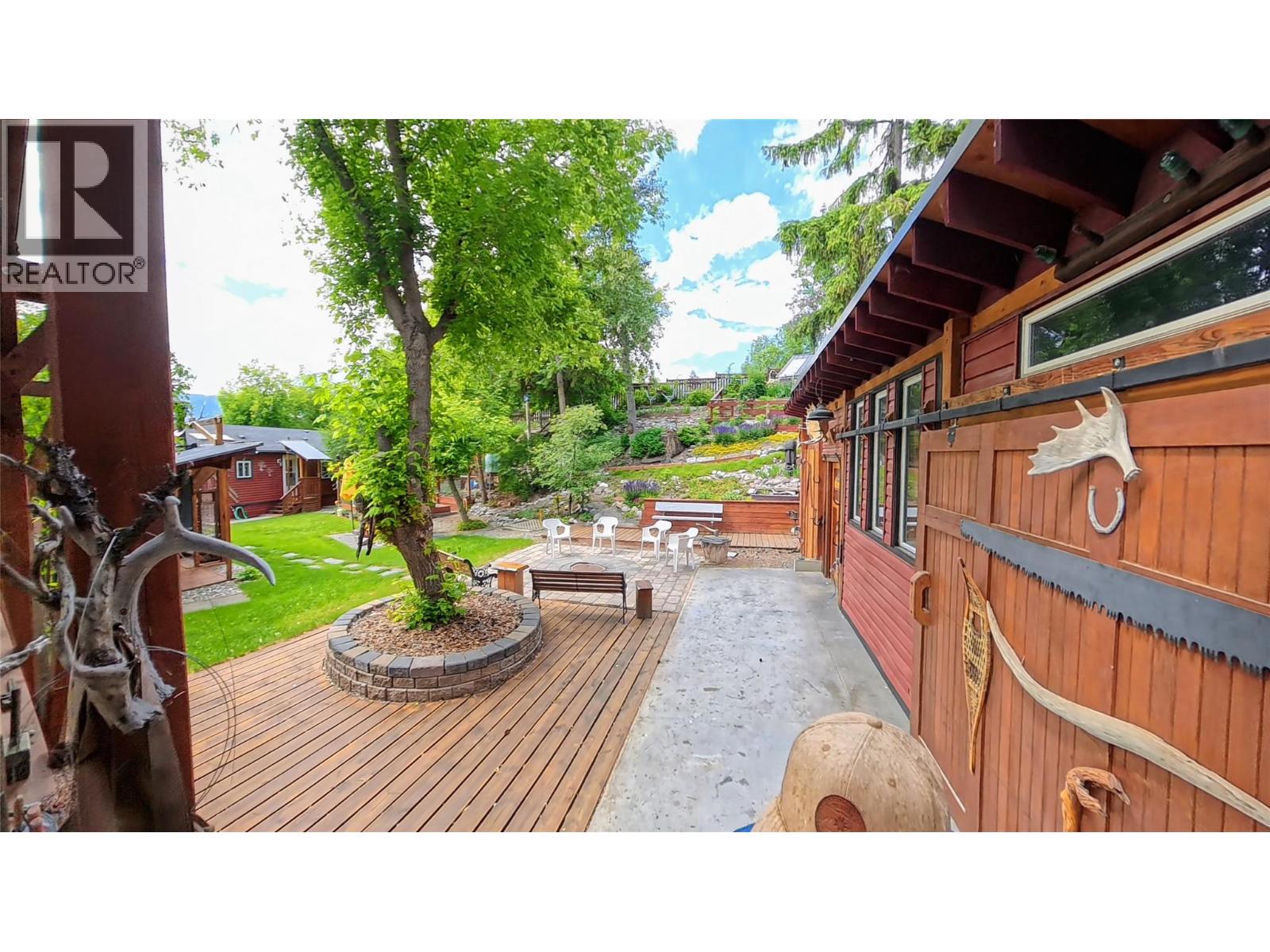 1768 Victoria Avenue, Windermere, British Columbia  V0B 2L2 - Photo 16 - 10391957