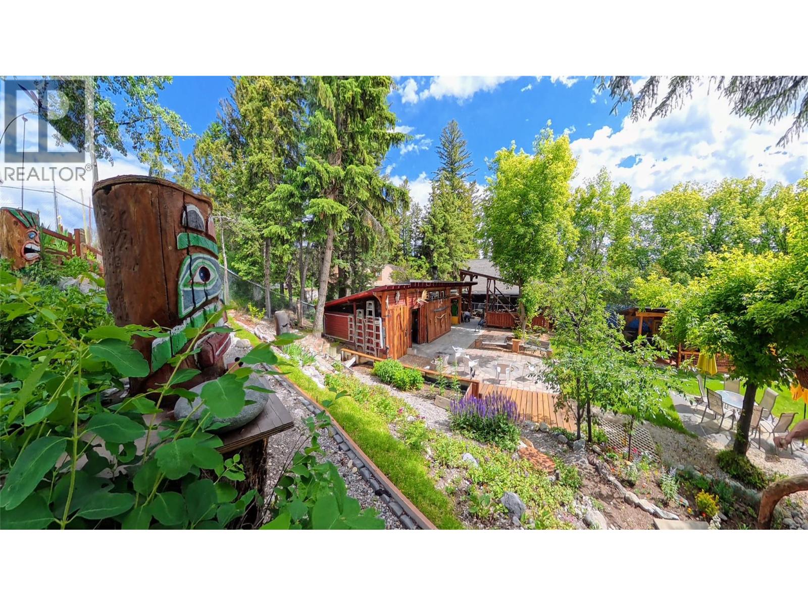 1768 Victoria Avenue, Windermere, British Columbia  V0B 2L2 - Photo 27 - 10391957