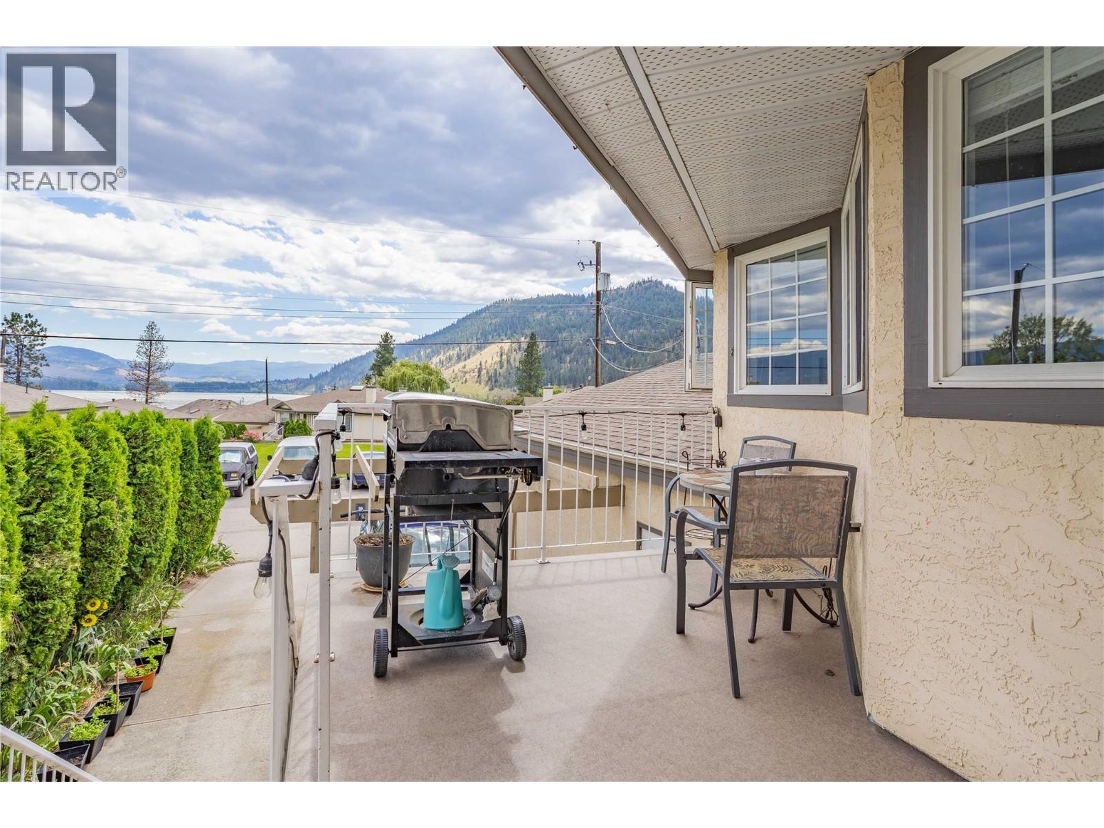 7841 97 Highway Highway Unit# 112-1, Lake Country, British Columbia  V4V 1E7 - Photo 4 - 10391457