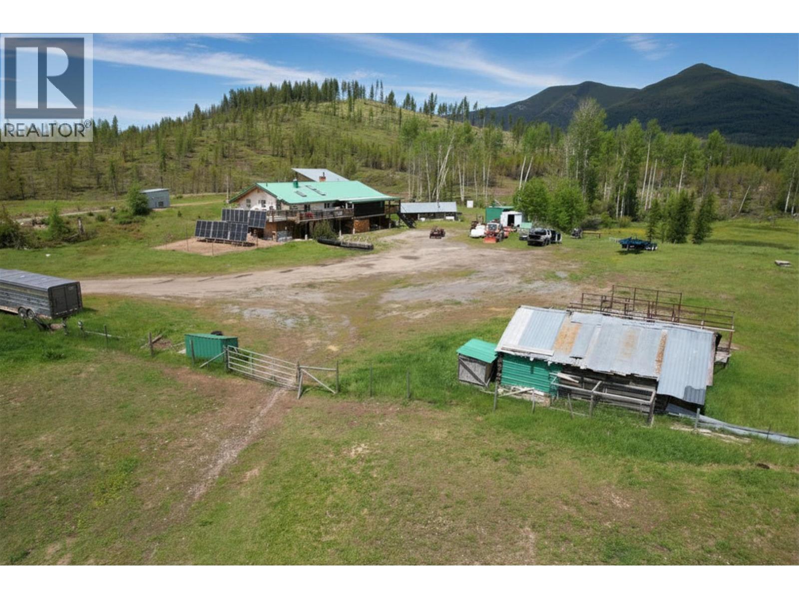 6730 Gold Creek Road, Cranbrook, British Columbia  V1C 4H6 - Photo 15 - 10392156