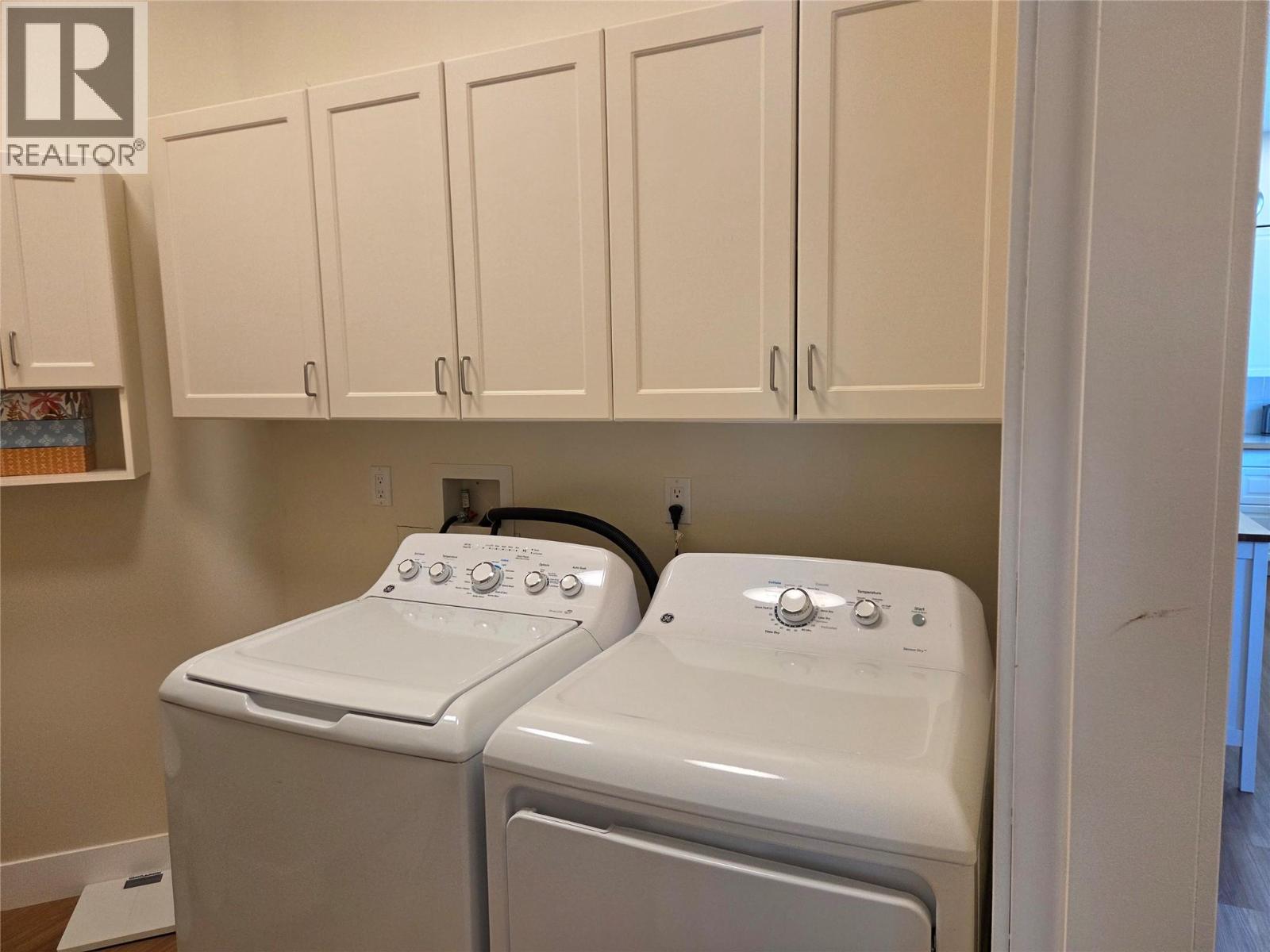 421 9th Avenue, Keremeos, British Columbia  V0X 1N3 - Photo 11 - 10392153