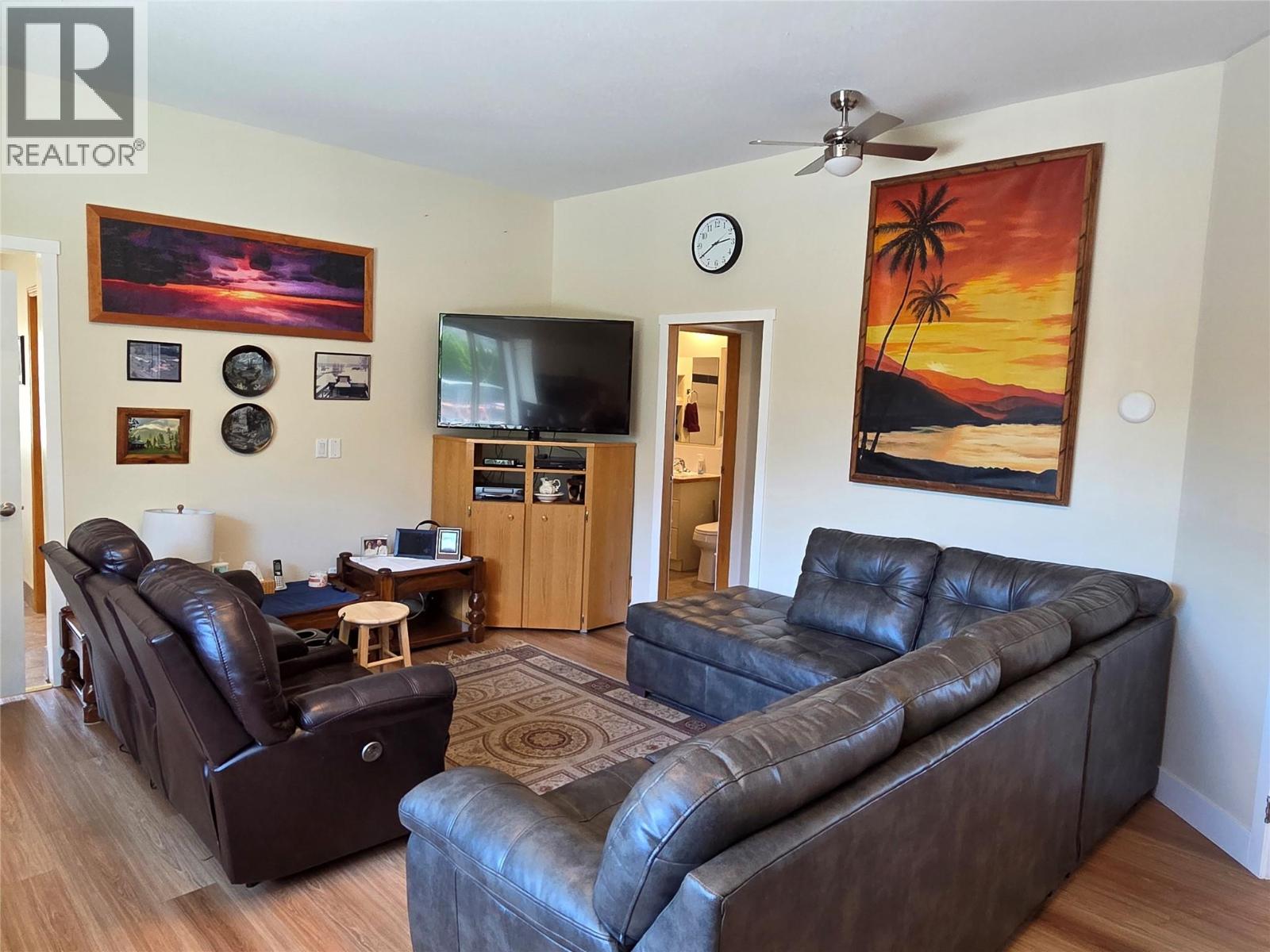 421 9th Avenue, Keremeos, British Columbia  V0X 1N3 - Photo 15 - 10392153