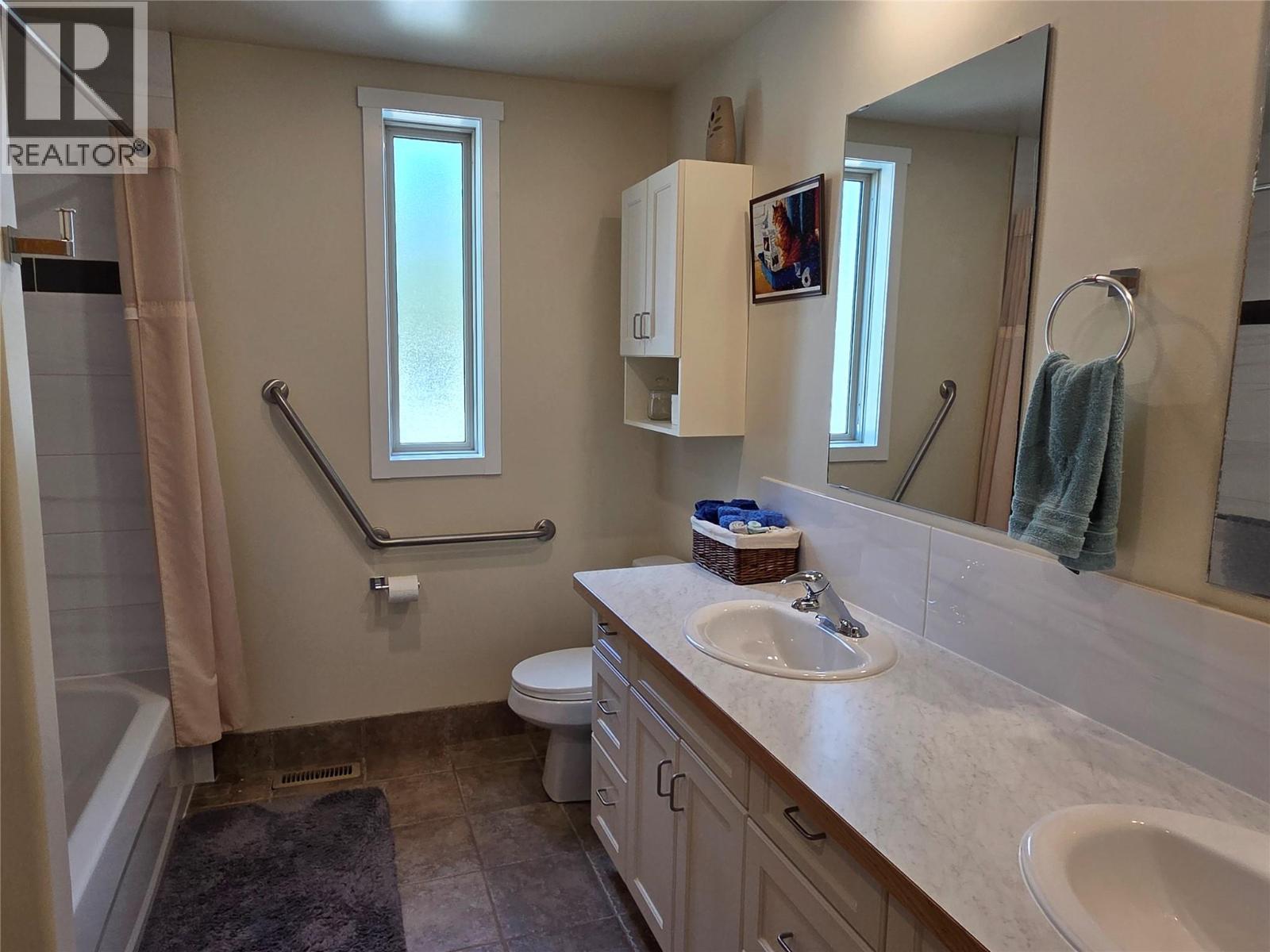 421 9th Avenue, Keremeos, British Columbia  V0X 1N3 - Photo 20 - 10392153