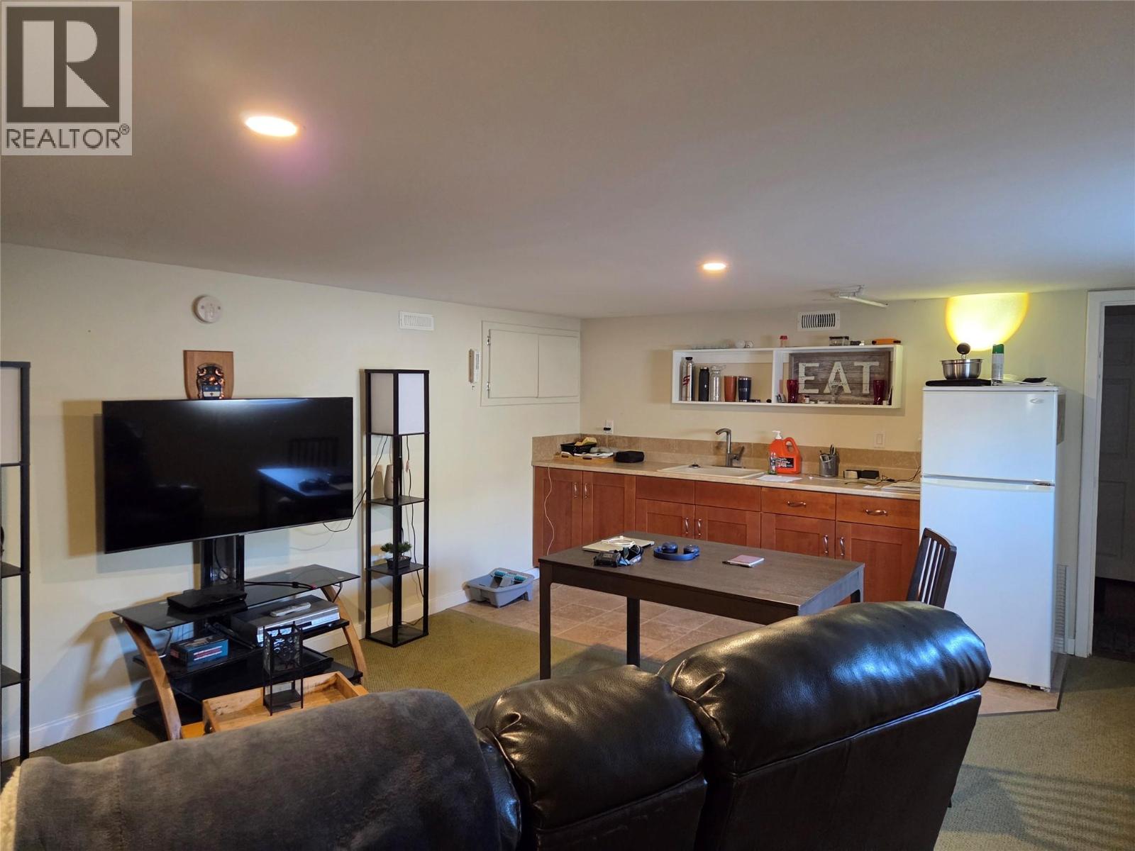 421 9th Avenue, Keremeos, British Columbia  V0X 1N3 - Photo 25 - 10392153