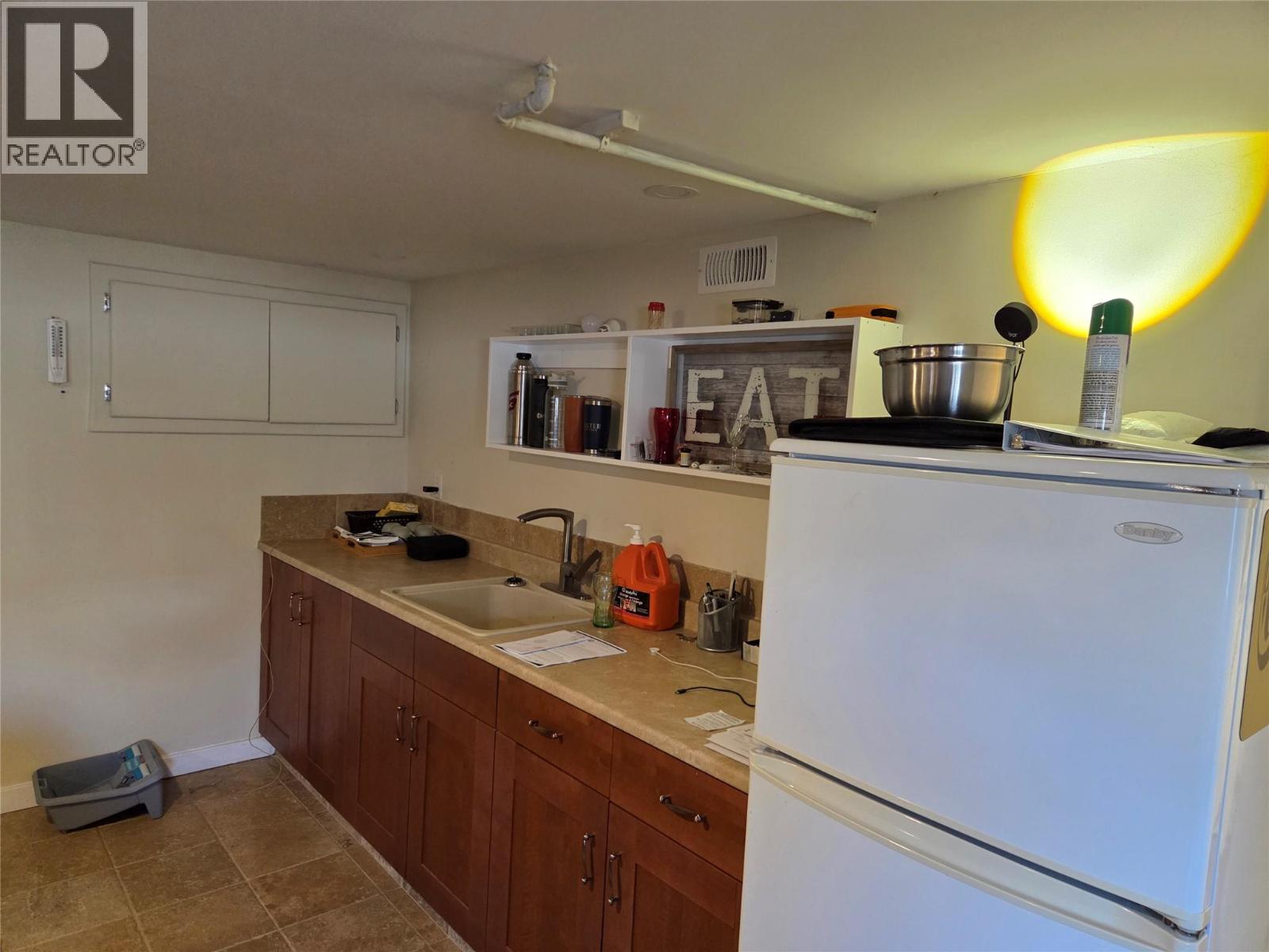 421 9th Avenue, Keremeos, British Columbia  V0X 1N3 - Photo 26 - 10392153