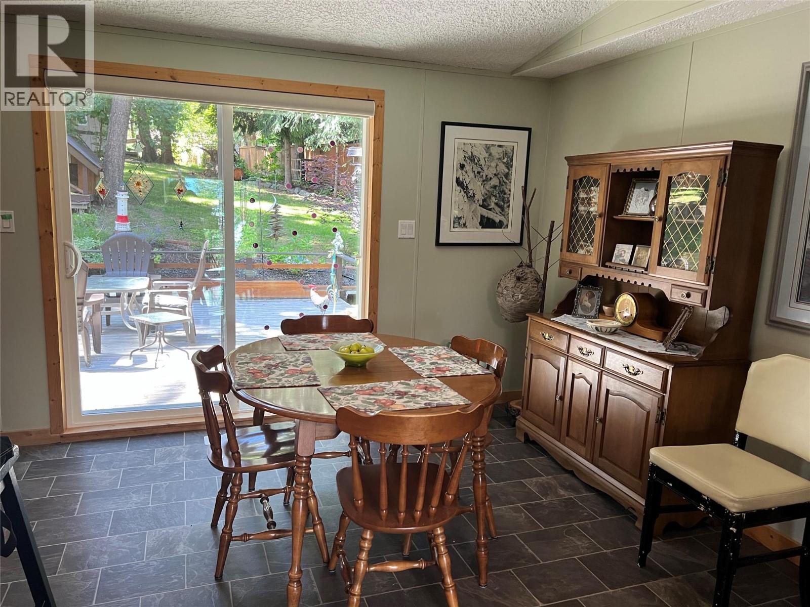 1352 Demster Road Road, Lee Creek, British Columbia  V0E 1M4 - Photo 13 - 10392145