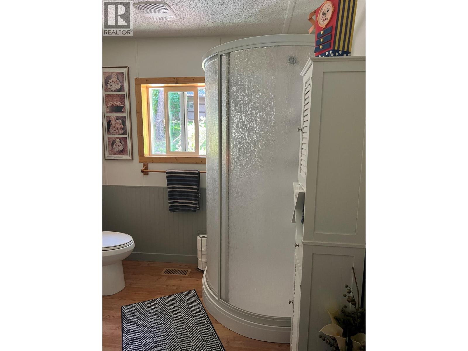 1352 Demster Road Road, Lee Creek, British Columbia  V0E 1M4 - Photo 16 - 10392145