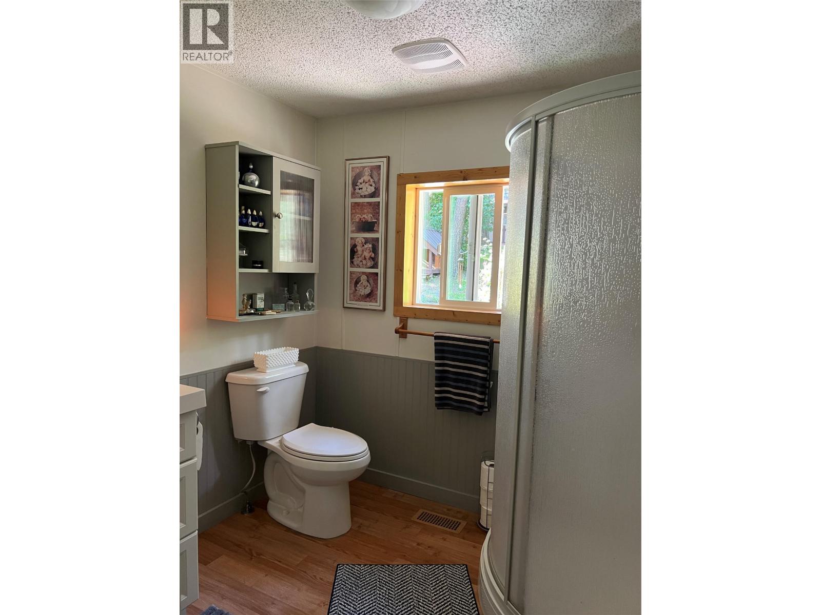 1352 Demster Road Road, Lee Creek, British Columbia  V0E 1M4 - Photo 18 - 10392145
