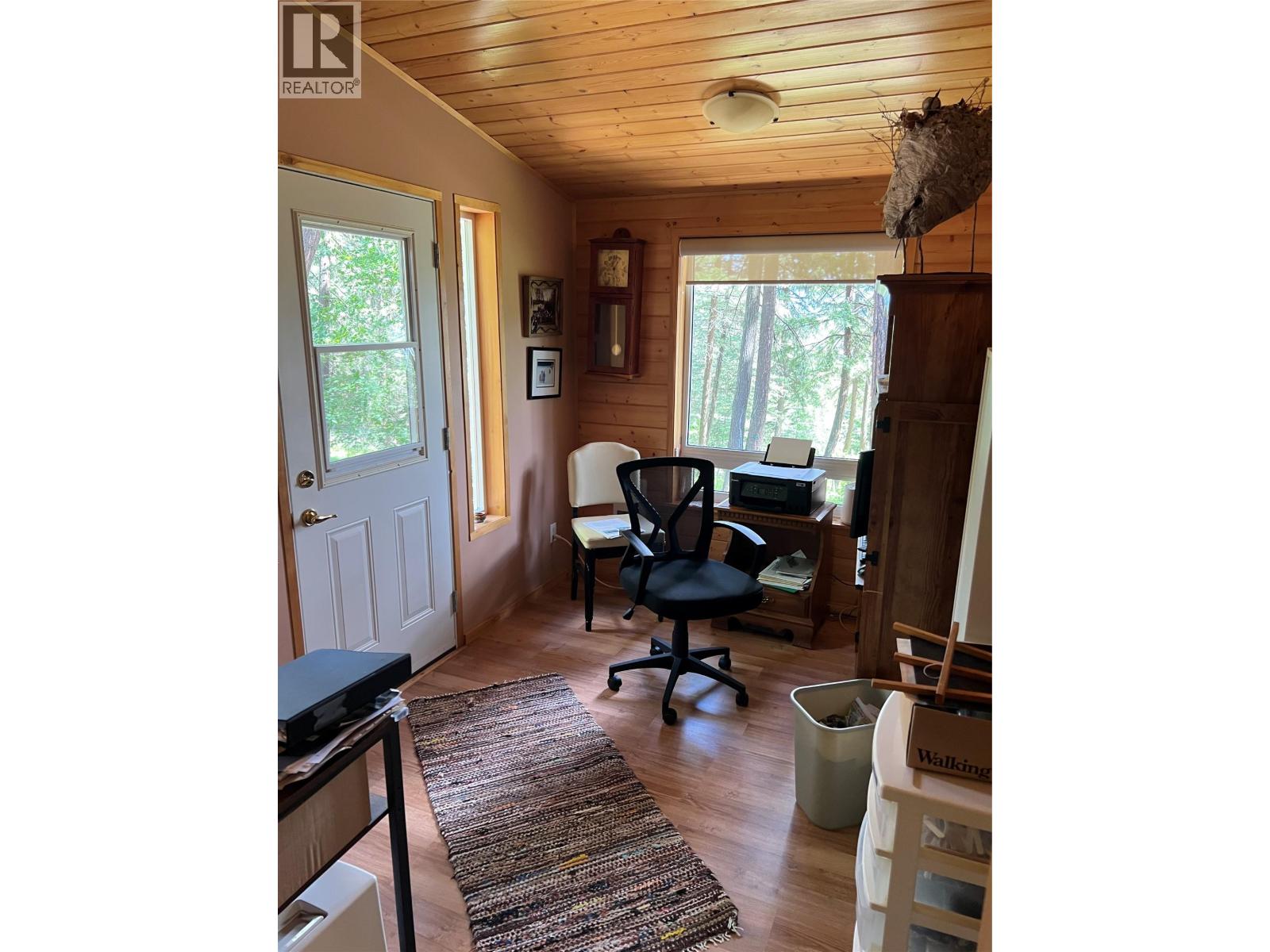 1352 Demster Road Road, Lee Creek, British Columbia  V0E 1M4 - Photo 20 - 10392145