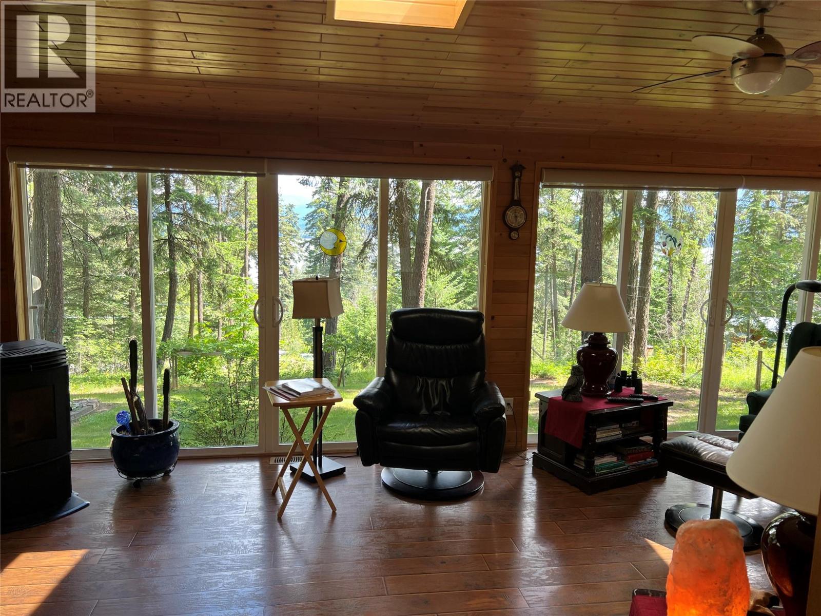 1352 Demster Road Road, Lee Creek, British Columbia  V0E 1M4 - Photo 23 - 10392145